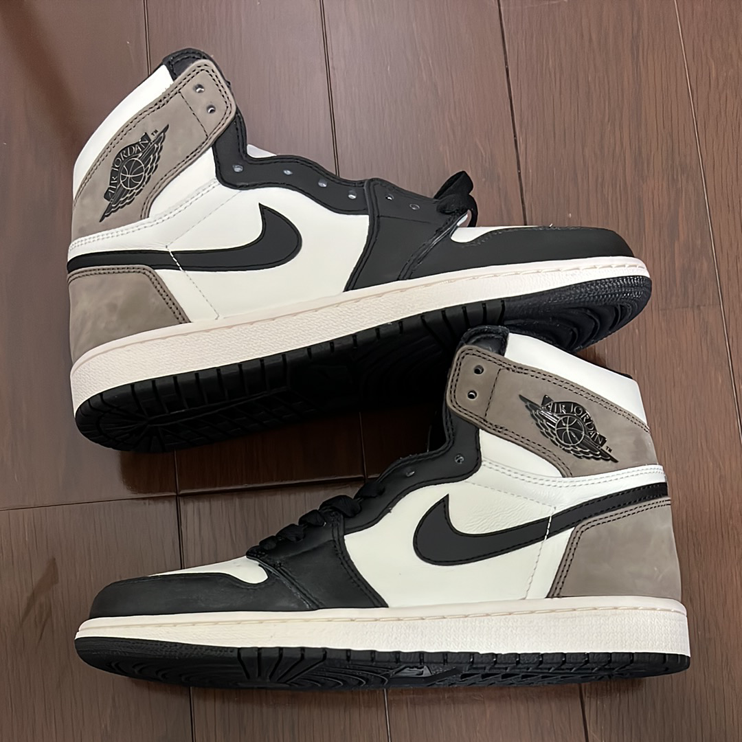 Nike Air Jordan 1 High OG "Sail/Dark Mocha/Black"