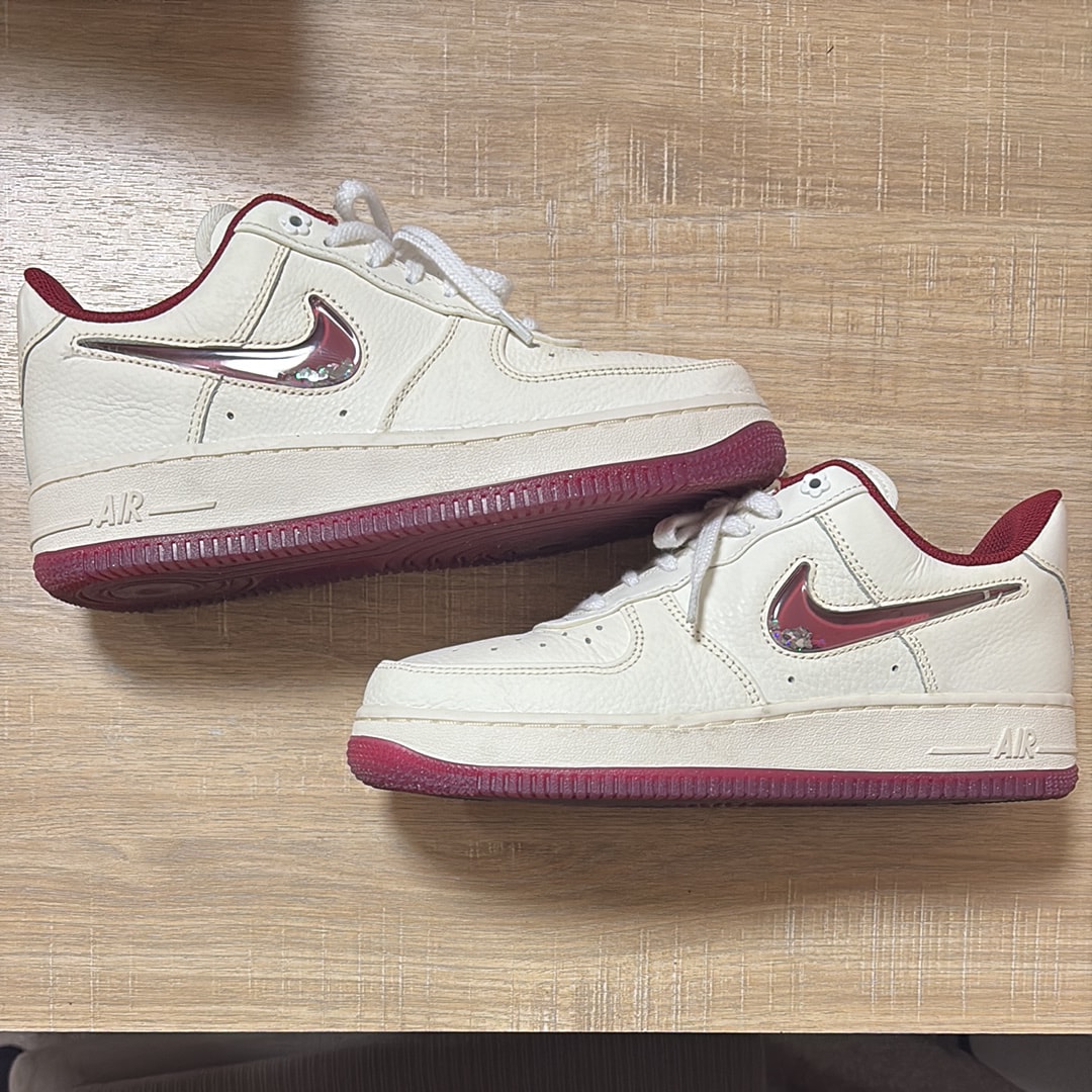 Nike Women's Air Force 1 Low "Valentine's Day" (2024)