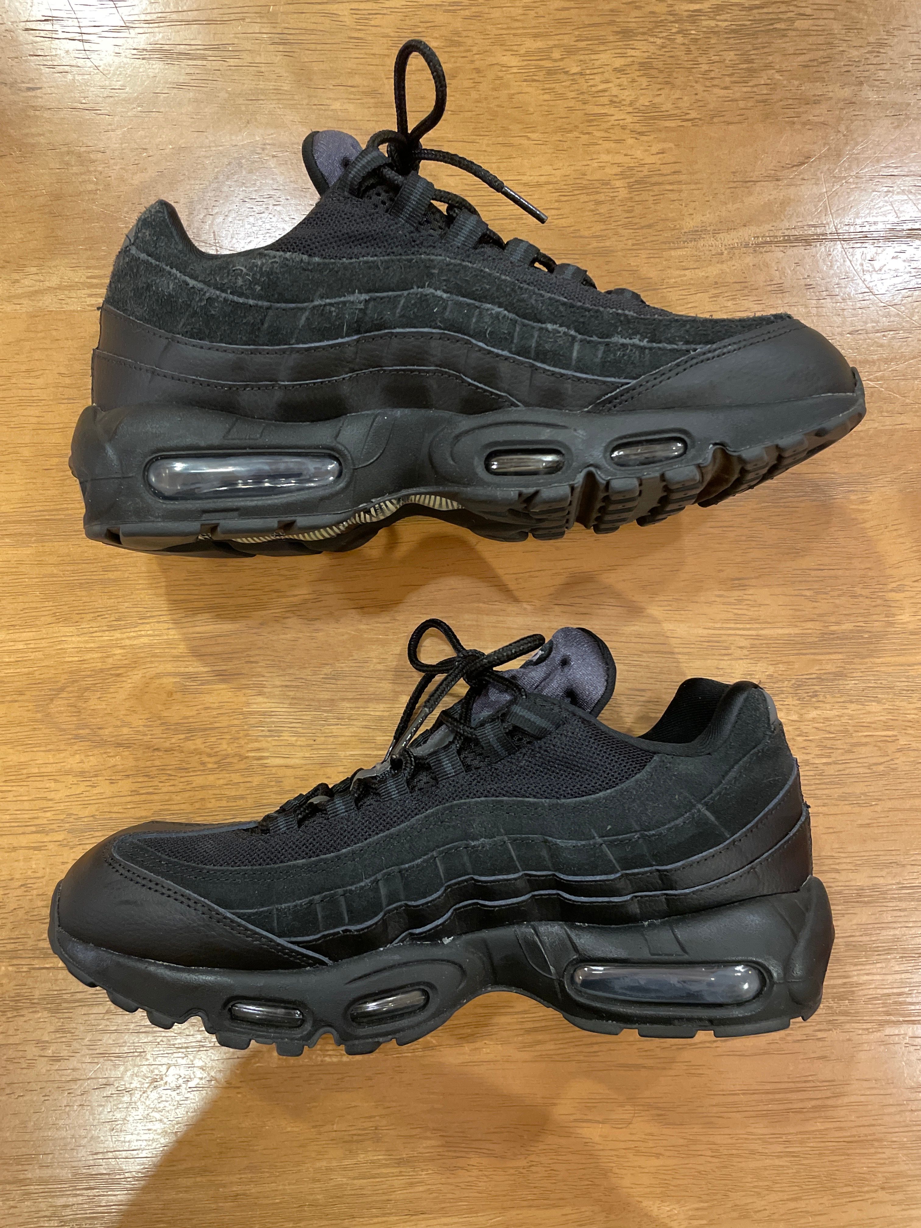 Nike Air Max 95 Essential "Triple Black" (2019)