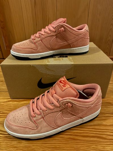 Nike SB Dunk Low "Pink Pig"