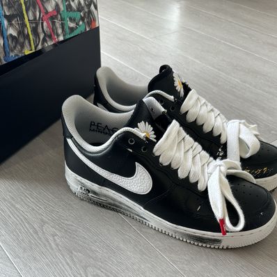 PEACEMINUSONE × Nike Air Force 1 Low Para Noise "Black" / G-DRAGON