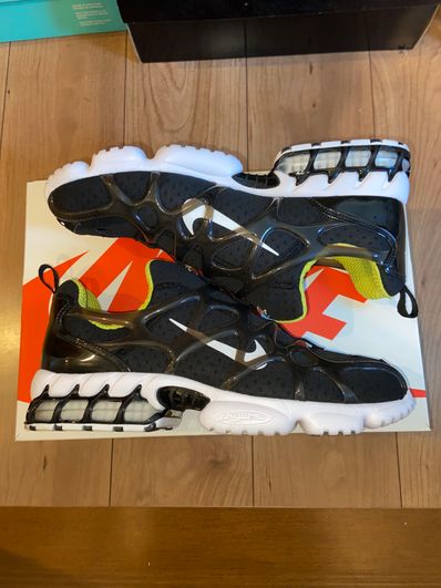 Stussy x Nike Air Zoom Kukini "Black/White/Bright Cactus"