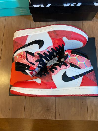 Spider-Man × Nike Air Jordan 1 Retro High OG SP "Spider-Man: Across the Spider-Verse/University Red"