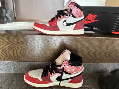 Spider-Man × Nike Air Jordan 1 Retro High OG SP "Spider-Man: Across the Spider-Verse/University Red"