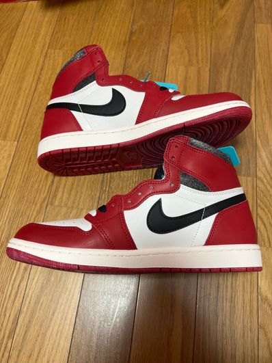Nike Air Jordan 1 High OG "Lost & Found/Chicago"