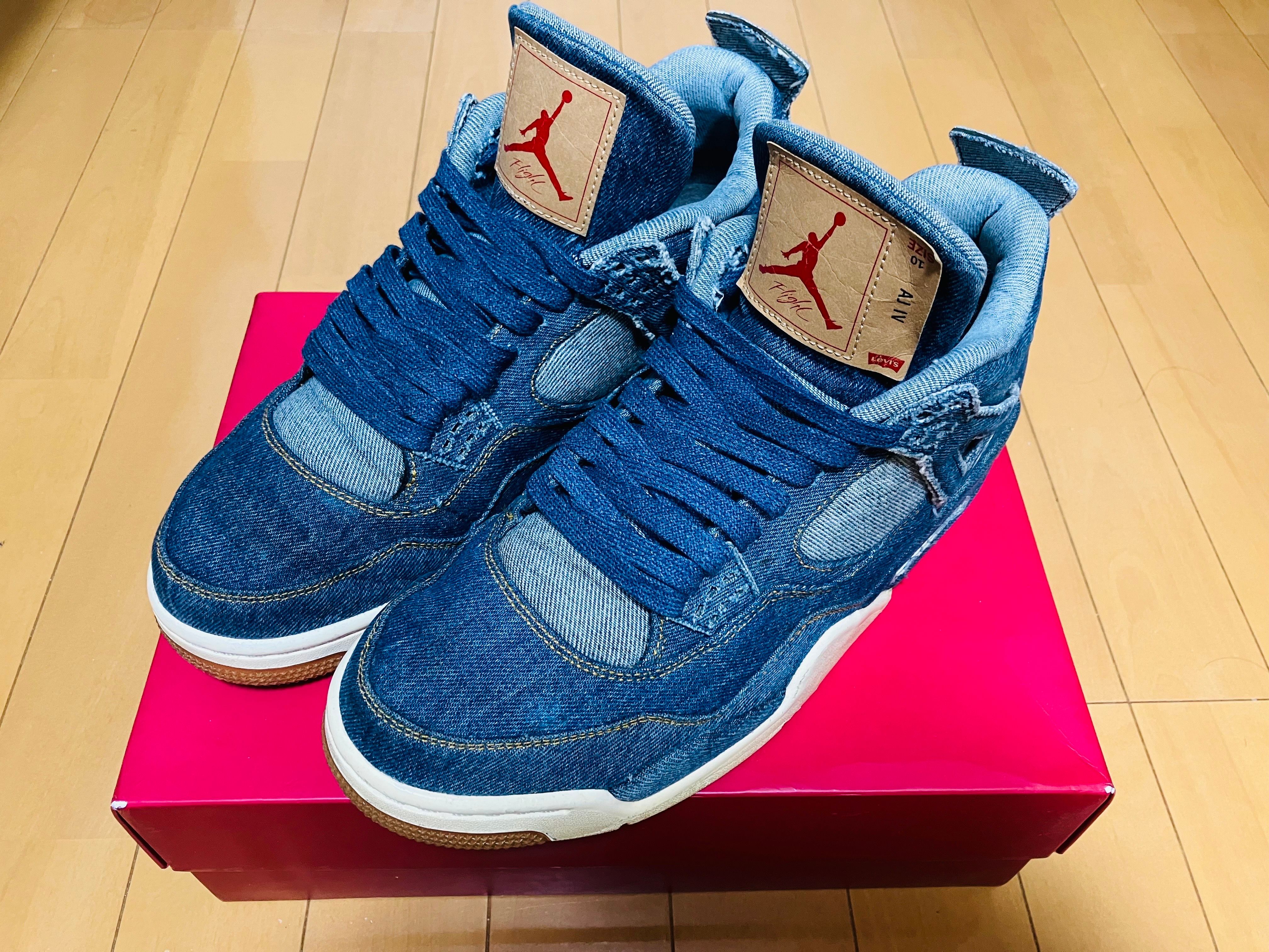 Nike × Levi's Air Jordan 4 "Denim"(タグ:LEVIS®)