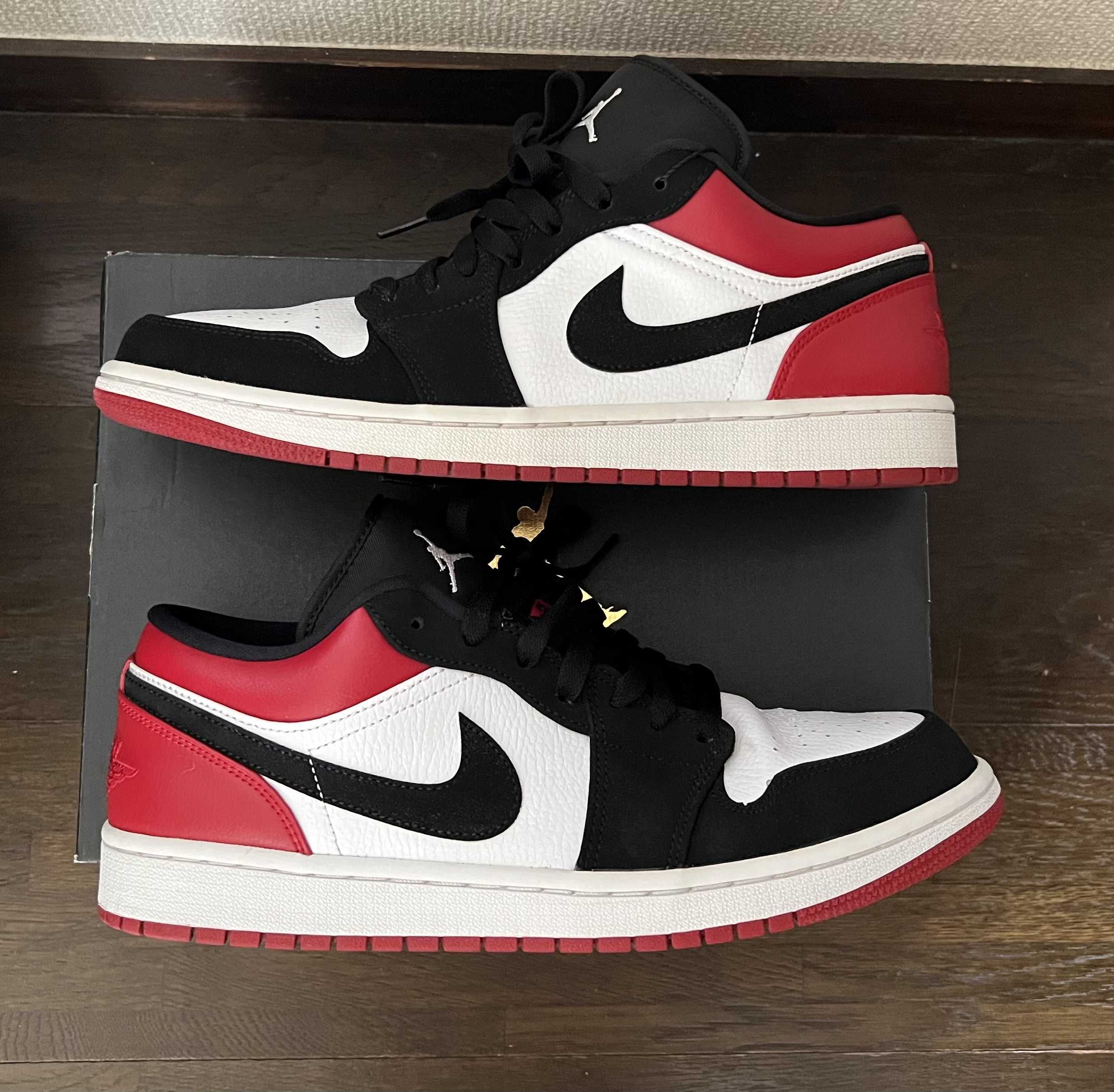 Nike Air Jordan 1 Low "Black Toe"