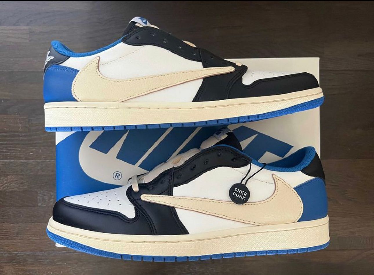 Travis Scott × fragment design × Nike Air Jordan 1 Low OG SP "Military Blue"