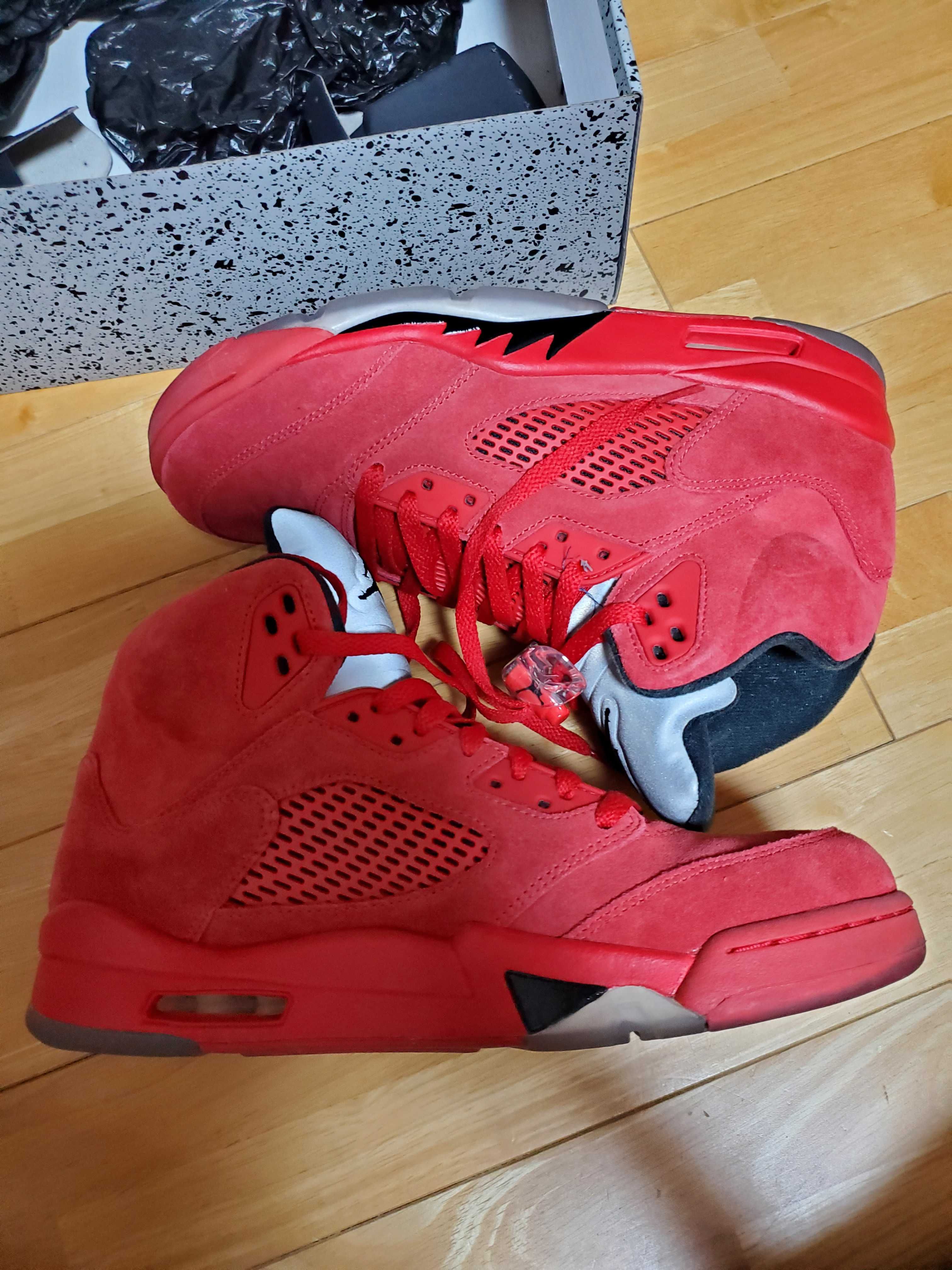 Nike Air Jordan 5 Ratro "Red Suede"