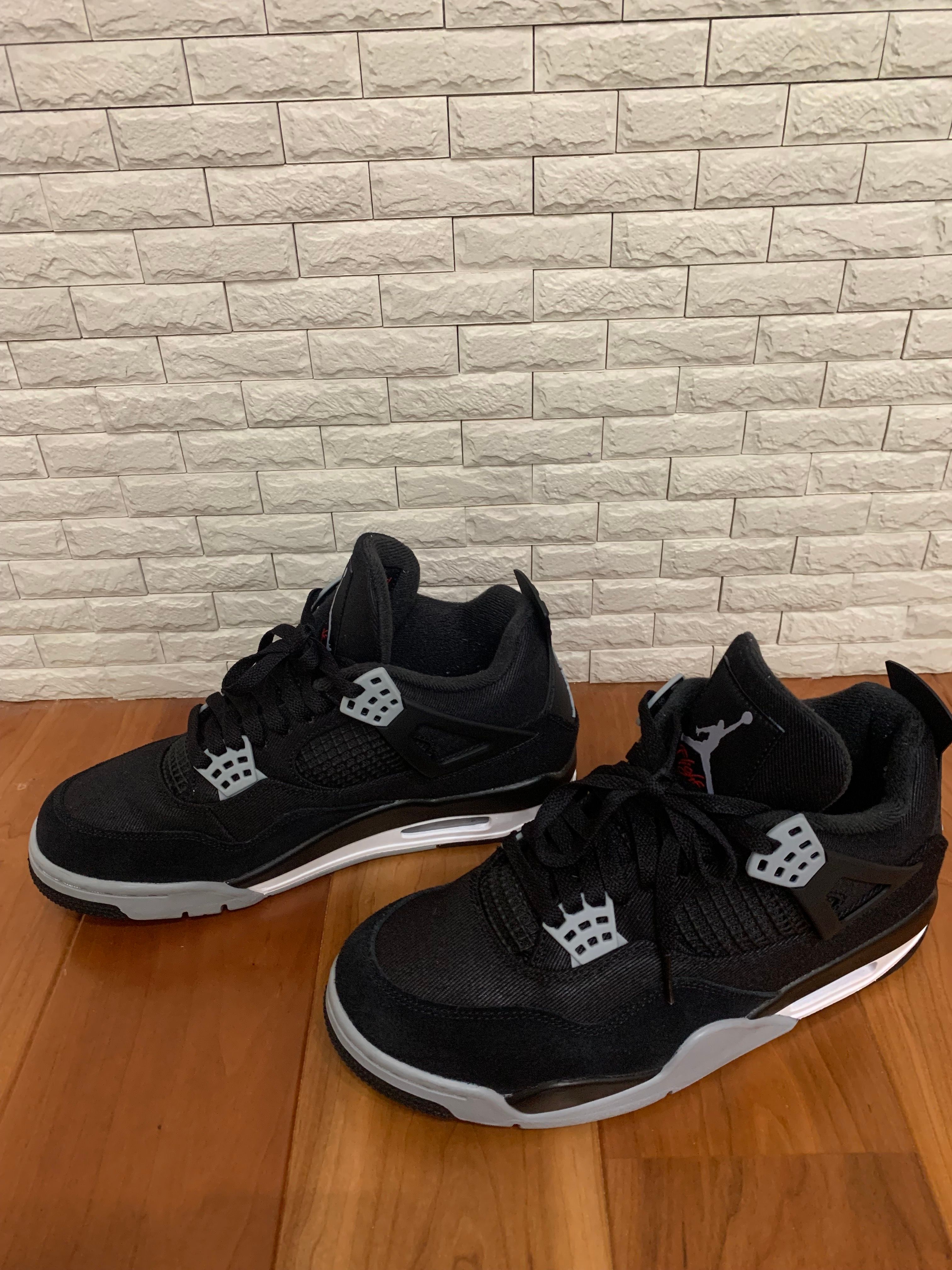 Nike Air Jordan 4 SE "Black and Light Steel"