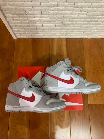 Nike Dunk High Retro SE Athletic Club "Light Smoke Grey and Gym Red"