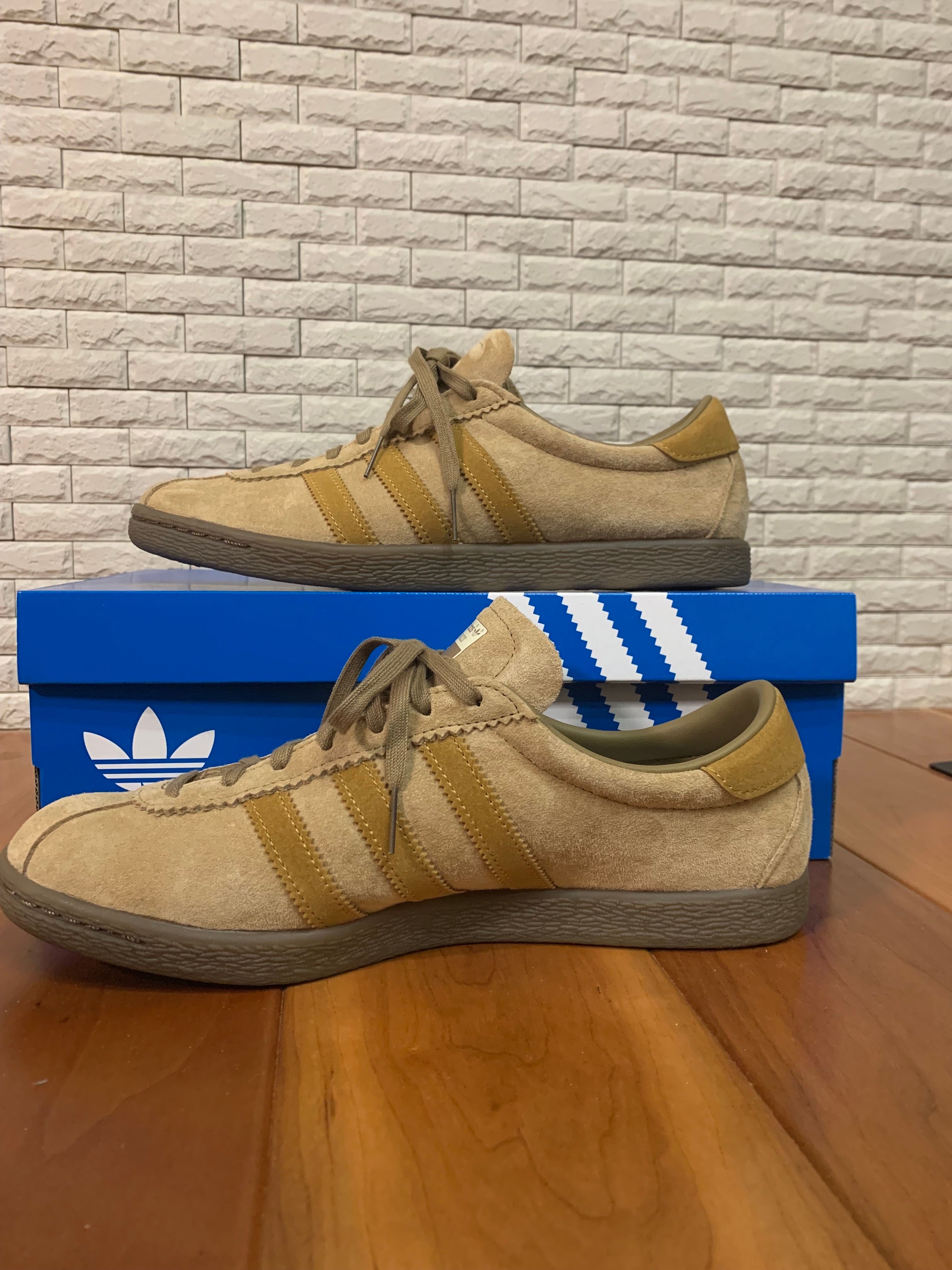 adidas Tobacco "Pantone/Mesa/Gum"