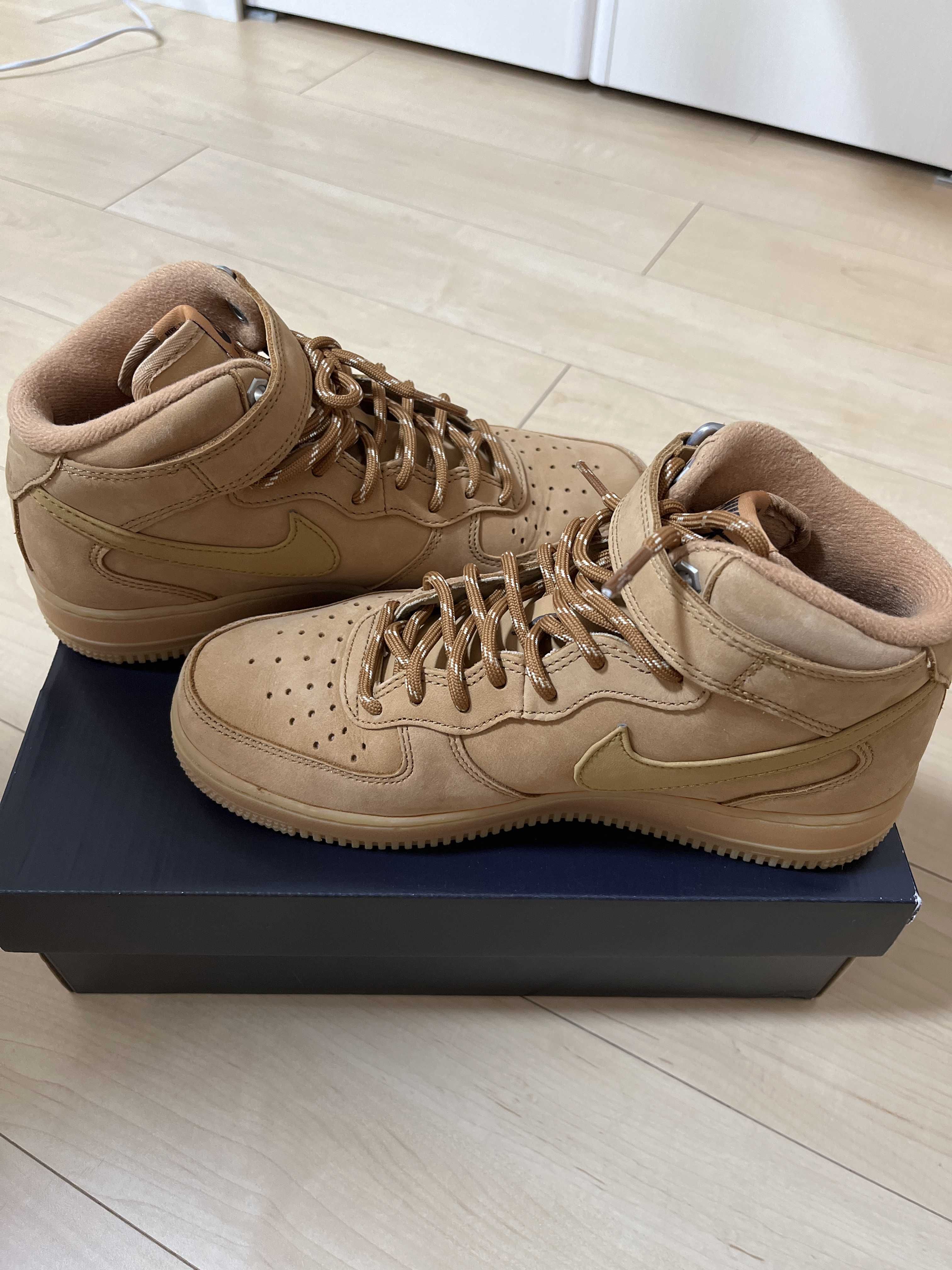Nike Air Force 1 Mid "Flax"