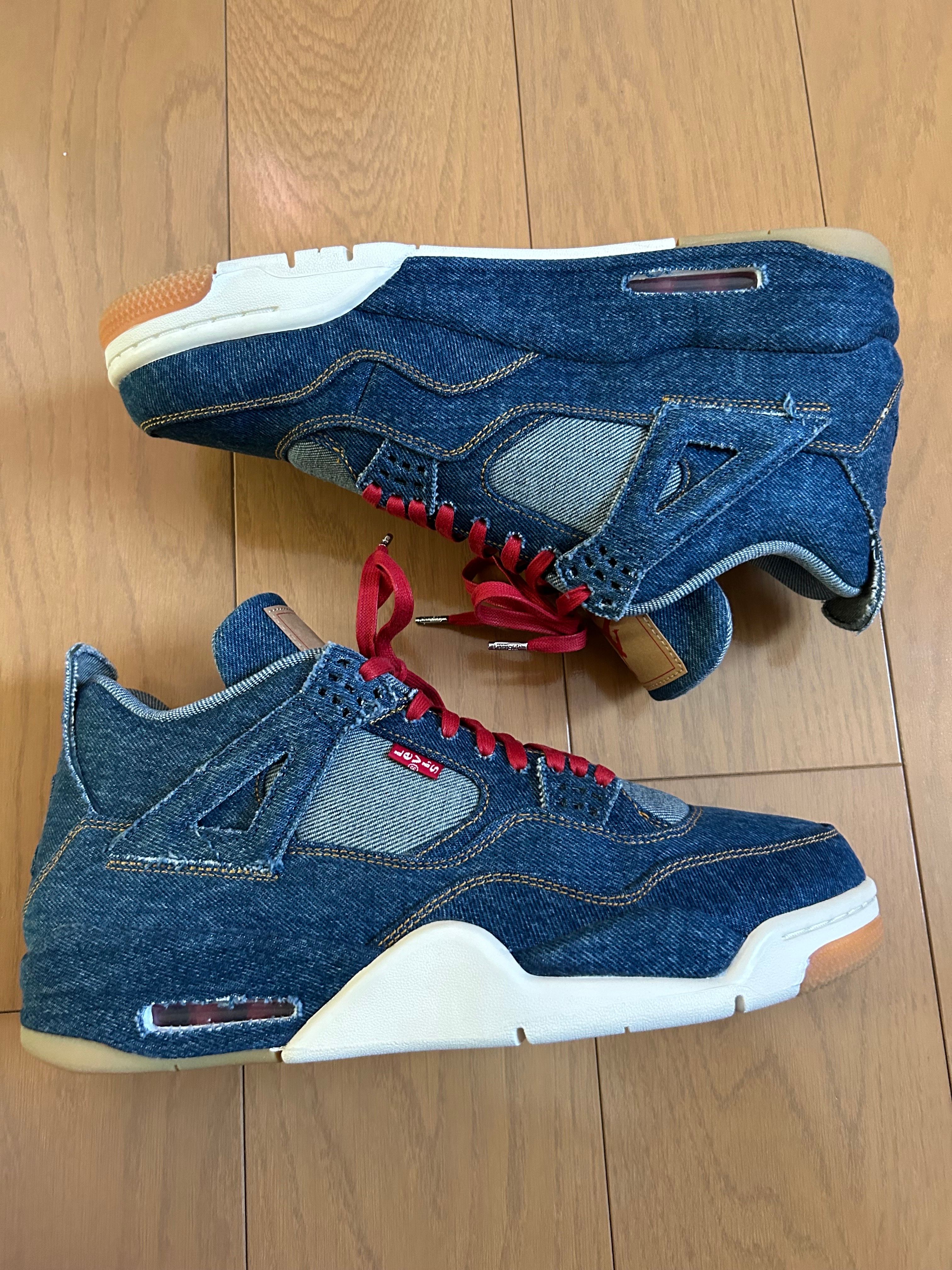 Nike × Levi's Air Jordan 4 "Denim"(タグ:LEVIS®)