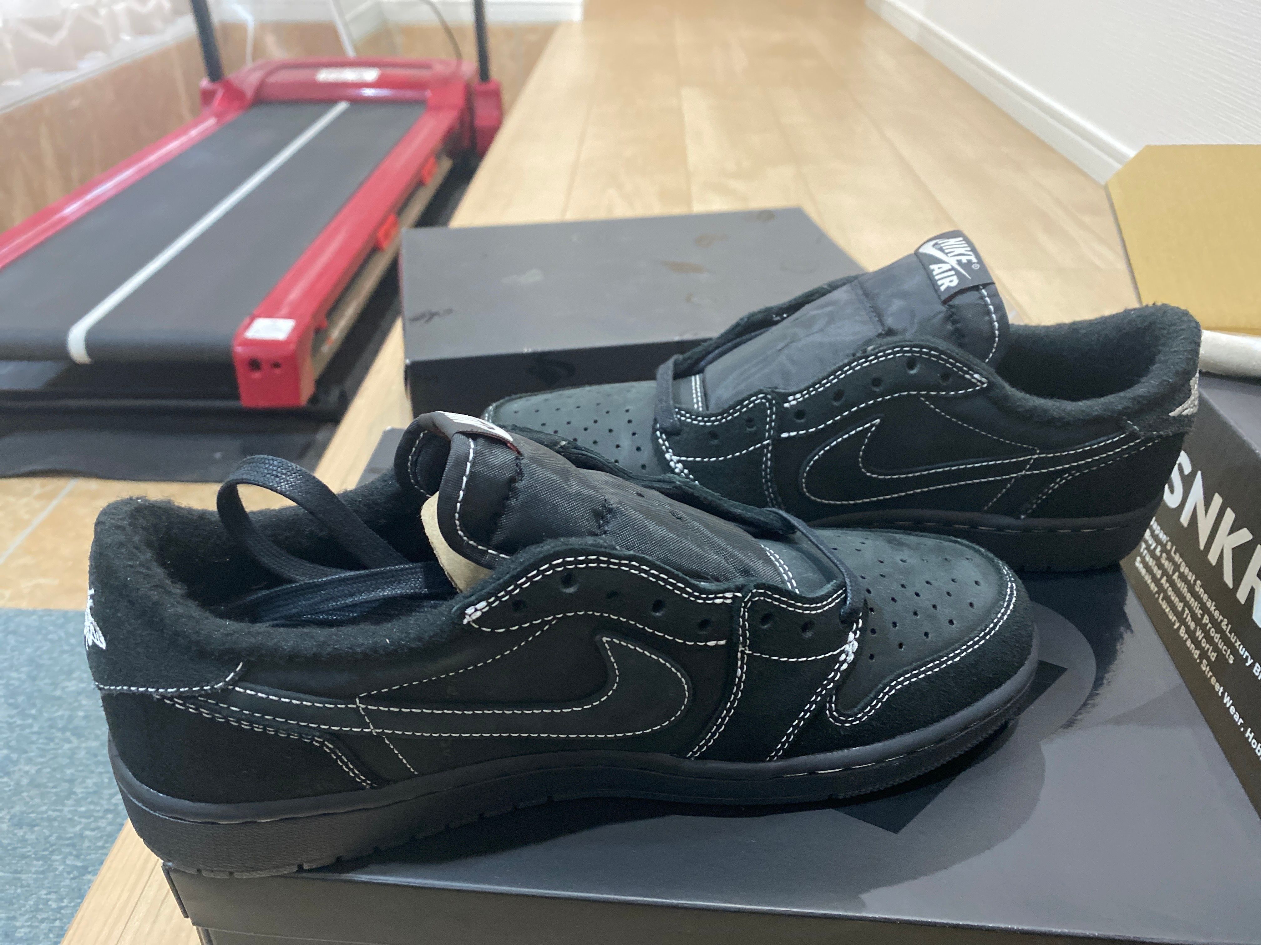 Travis Scott × Nike Air Jordan 1 Low OG SP "Black Phantom"