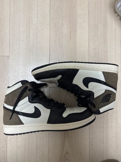 Nike Air Jordan 1 High OG "Sail/Dark Mocha/Black"