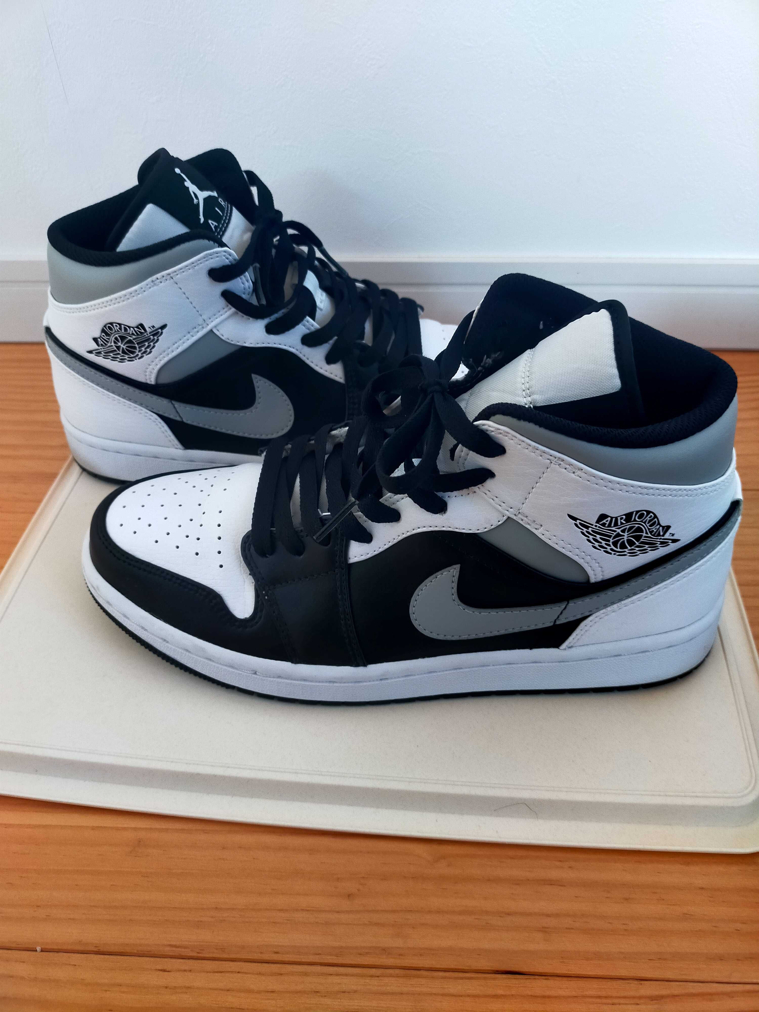 NIKE AIR JORDAN 1 MID "WHITE SHADOW"