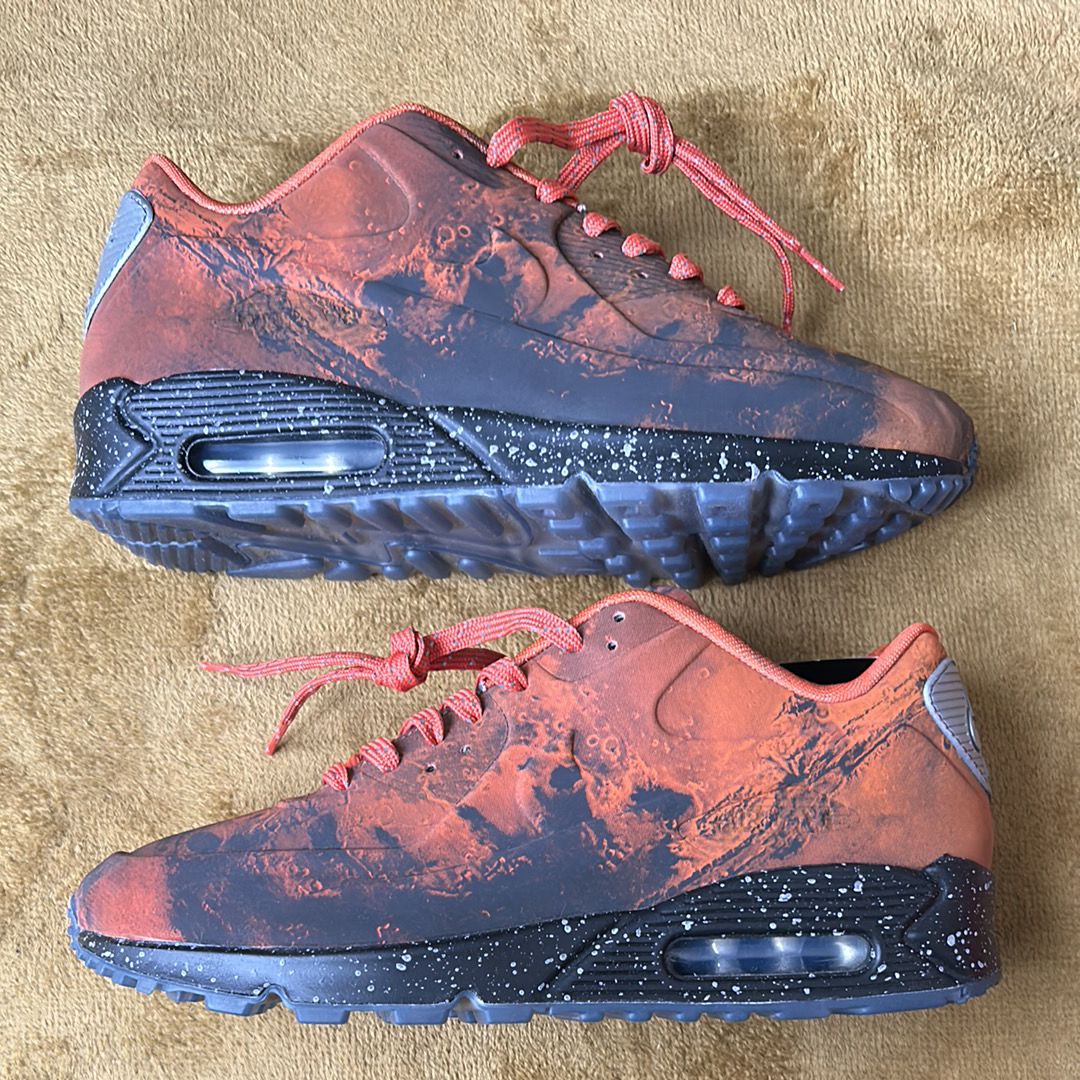 NIKE AIR MAX 90 QS "MARS LANDING"