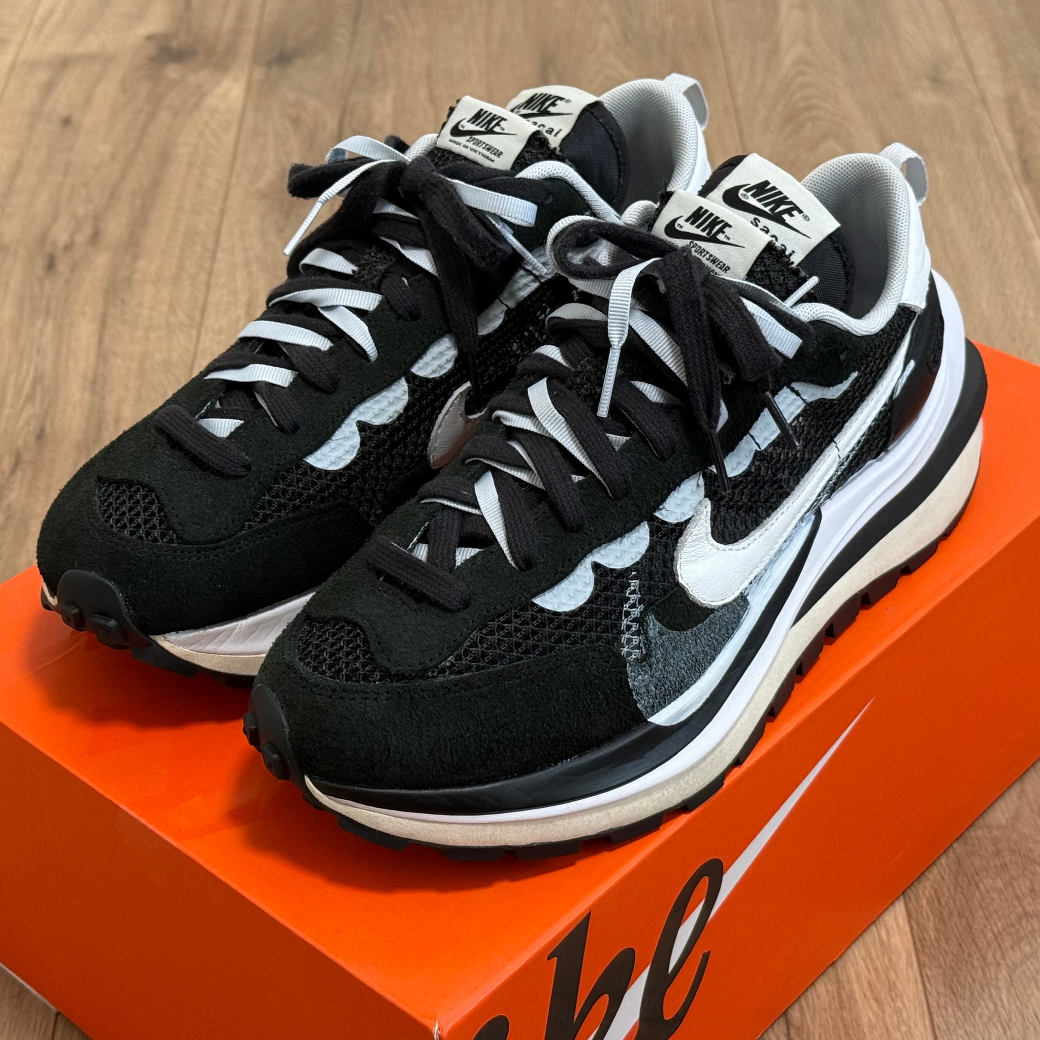 sacai × Nike Vapor Waffle "Black and White"