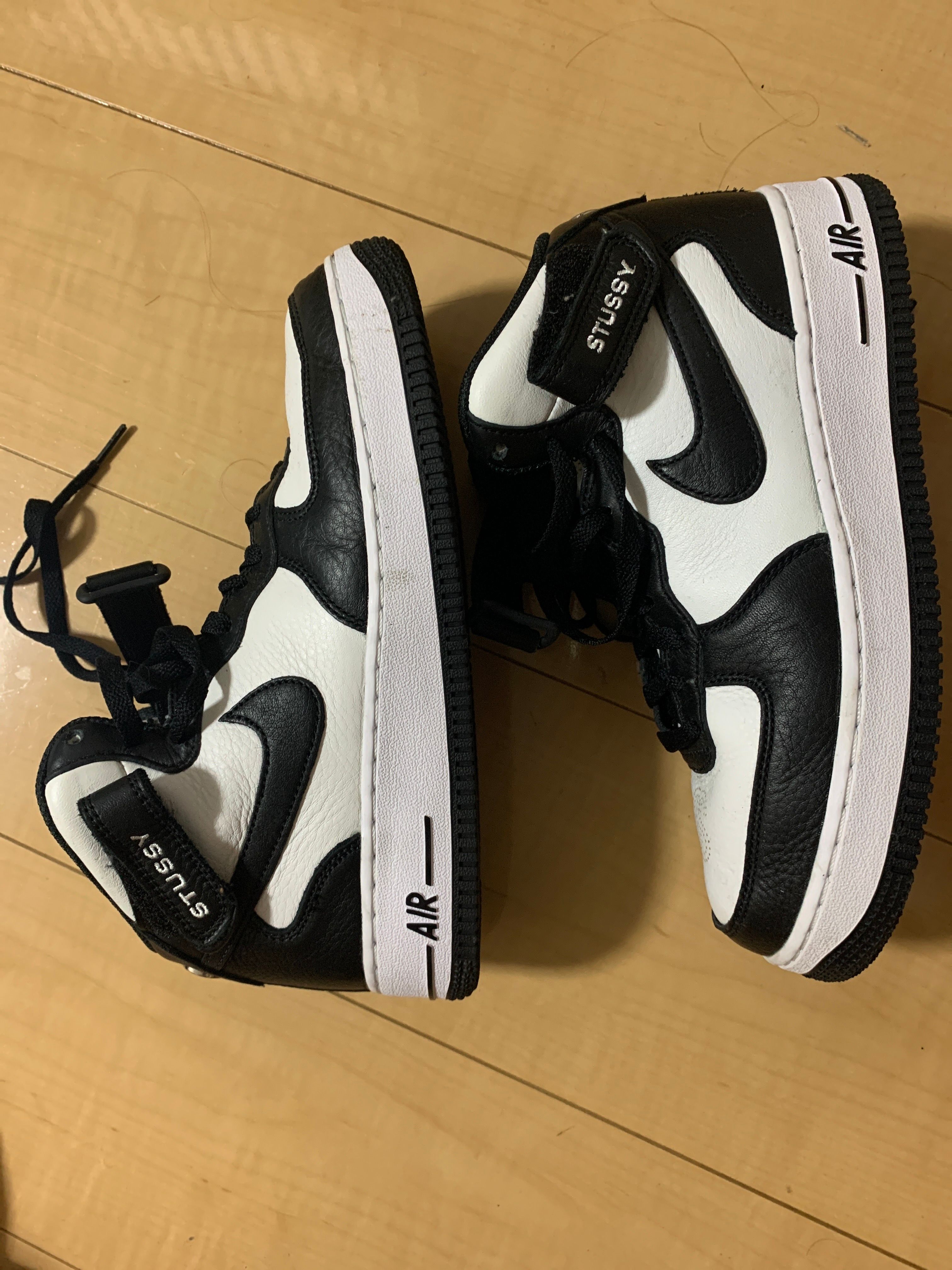 Stussy × Nike Air Force 1 Mid "Black and Light Bone"