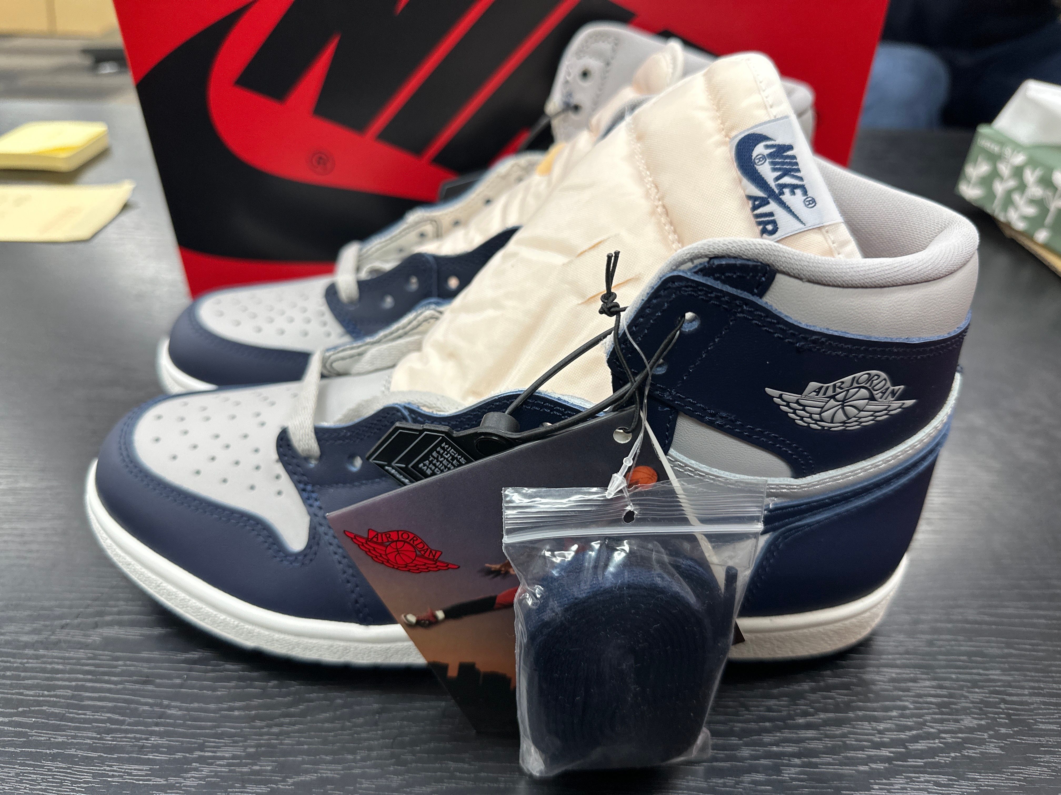 Nike Air Jordan 1 High 85 "Georgetown"