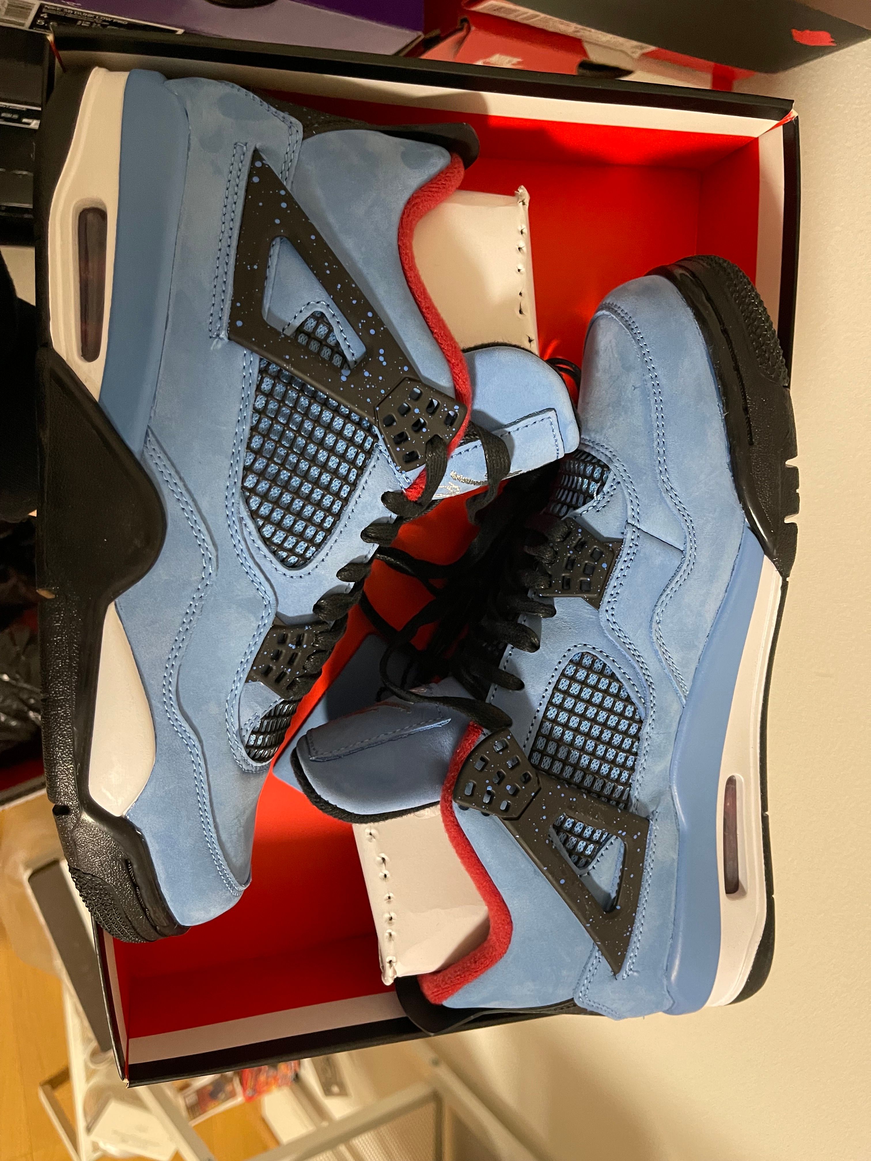 Travis Scott × Nike Air Jordan 4 Retro Cactus Jack "University Blue"