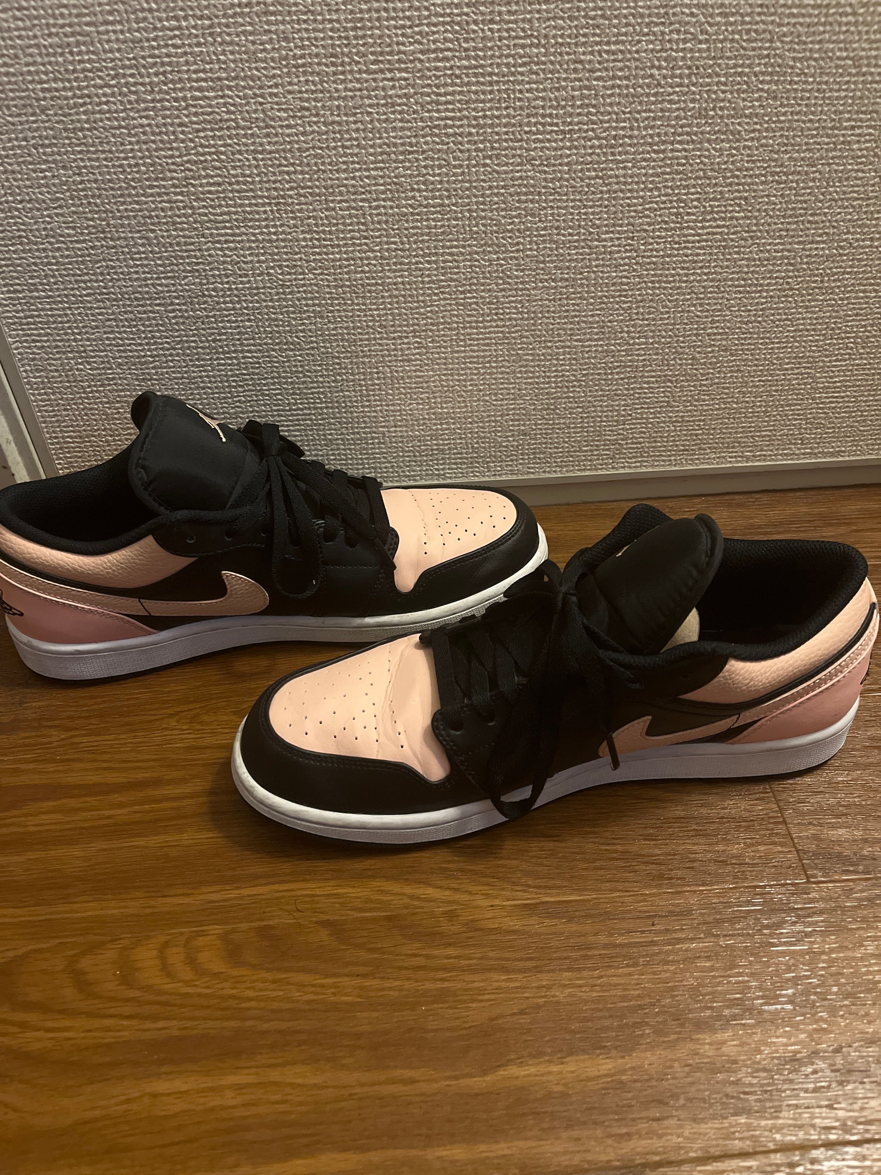 Nike Air Jordan 1 Low "Crimson Tint"