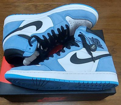 Nike Air Jordan 1 High OG "University Blue"