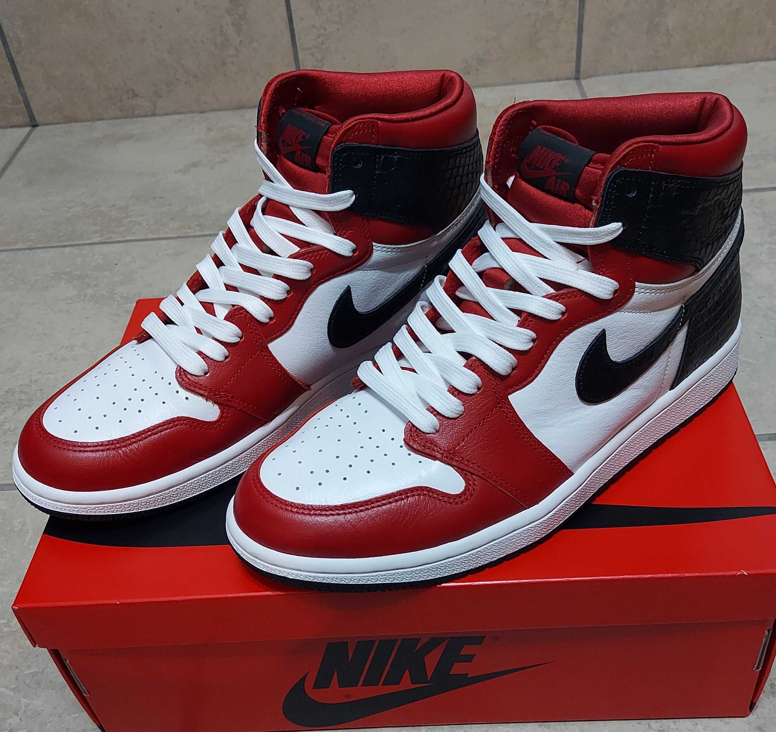 Nike Women's Air Jordan 1 High OG "Satin Red"