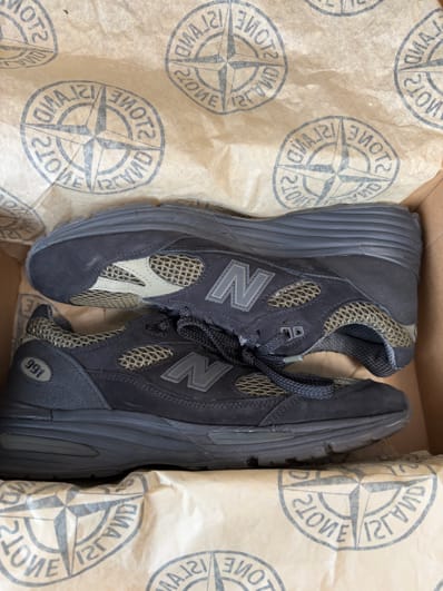 Stone Island × New Balance 991V2 "Black"