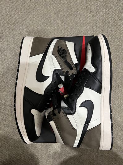Nike Air Jordan 1 High OG "Sail/Dark Mocha/Black"