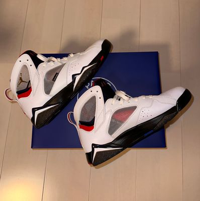 PSG × NIKE AIR JORDAN 7 RETRO "White"