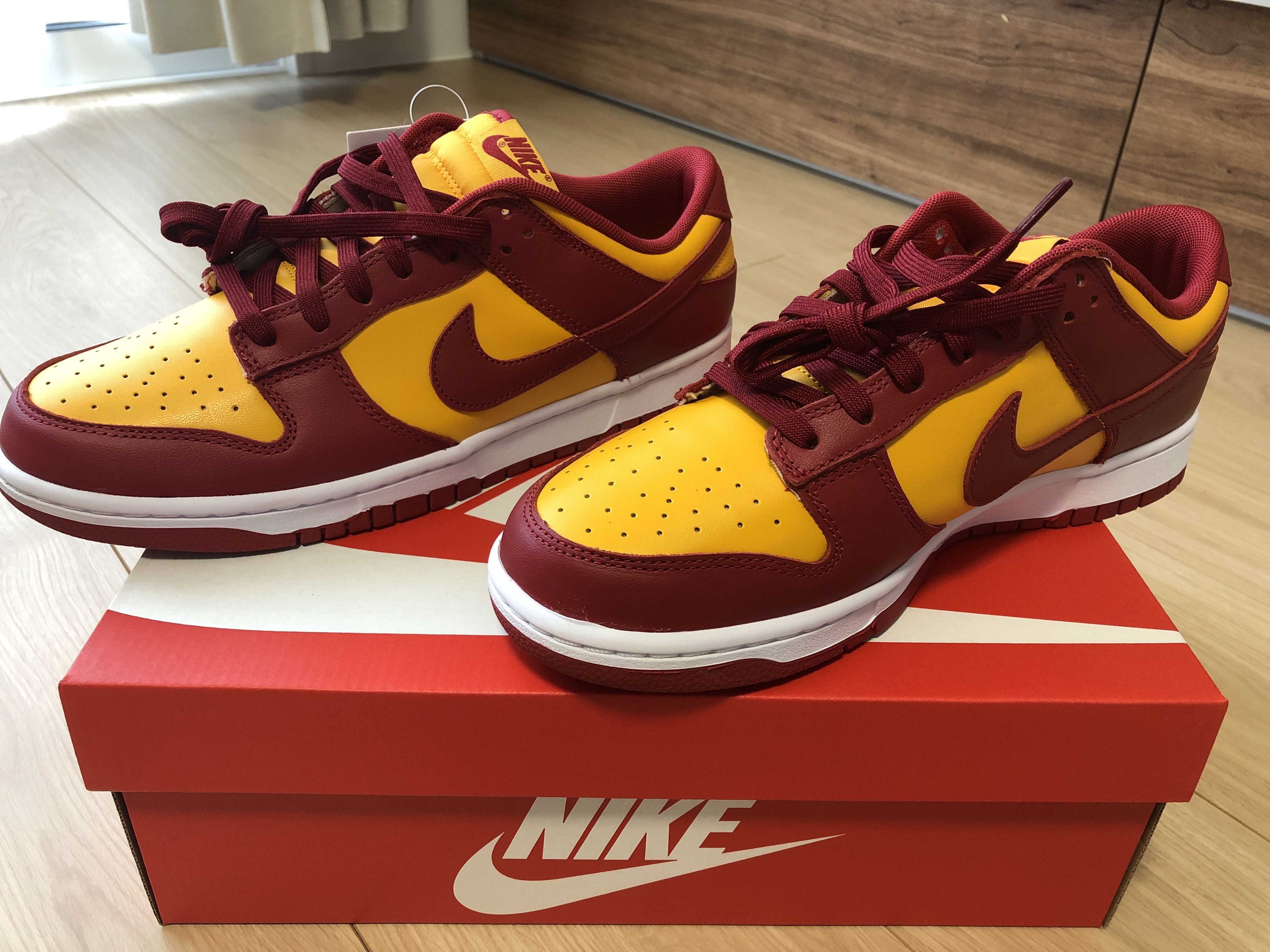 Nike Dunk Low "Midas Gold"