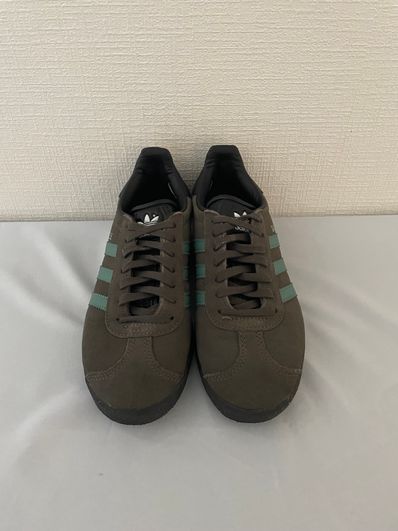 adidas Gazelle "Pantone/Core Black"