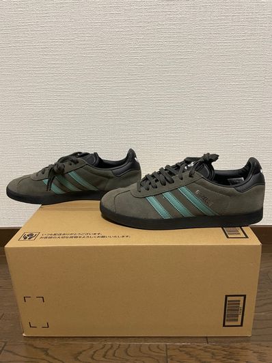 adidas Gazelle "Pantone/Core Black"