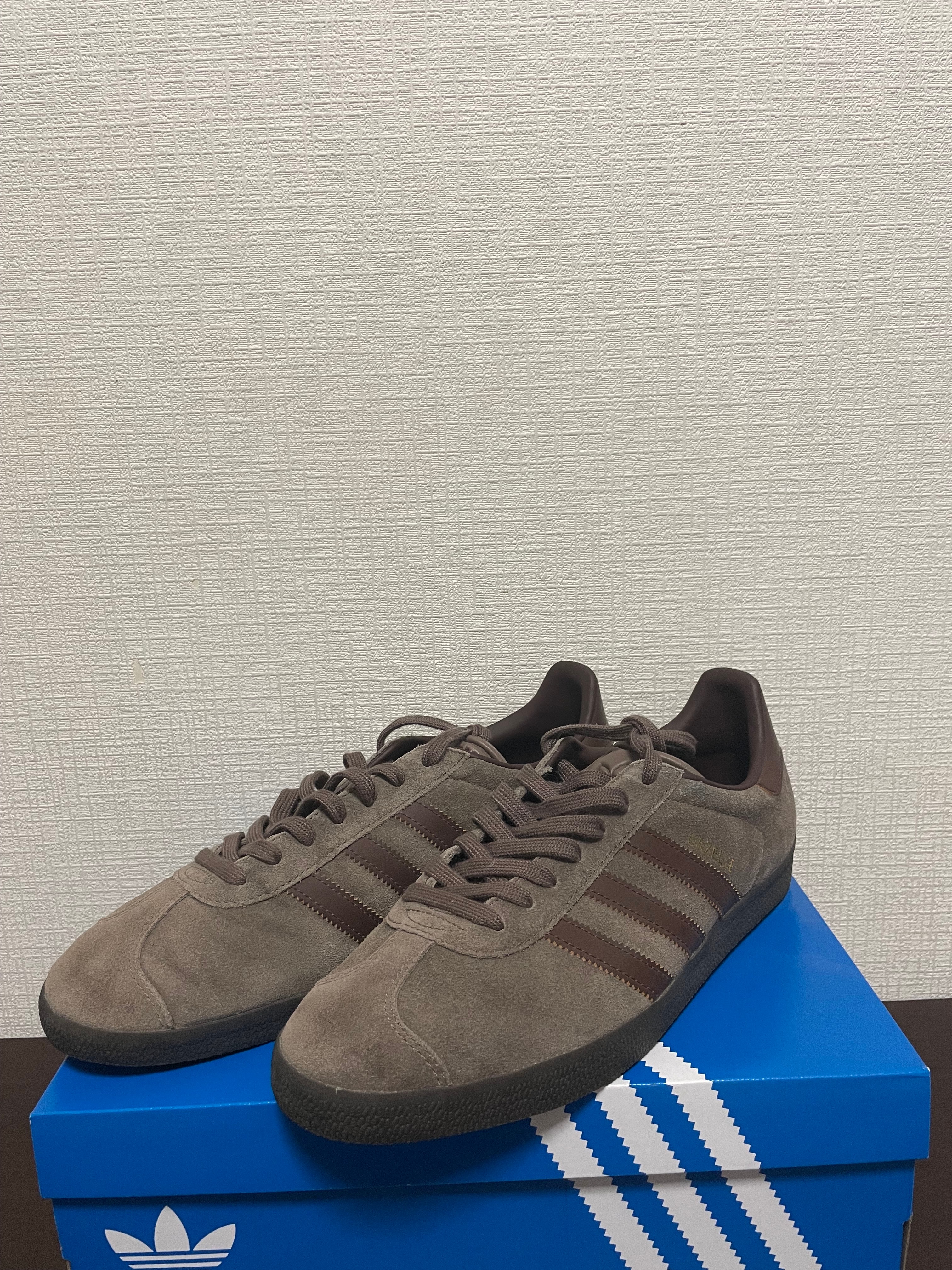 アディダス オリジナルス ガゼル "アースストレータ/ブラウン/ガム"