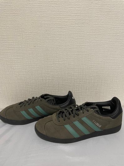 adidas Gazelle "Pantone/Core Black"