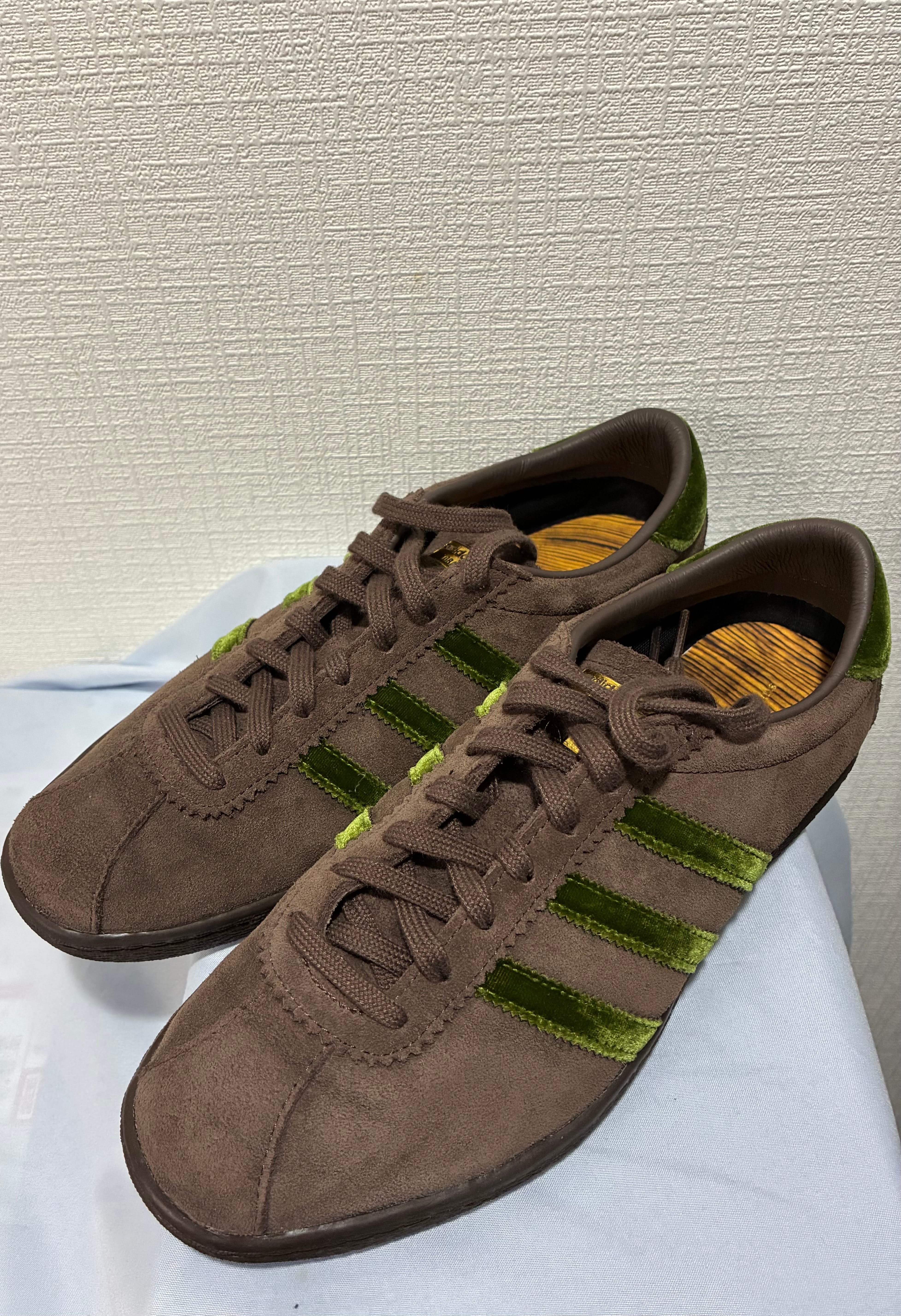 アトモス × アディダス タバコ "年輪"