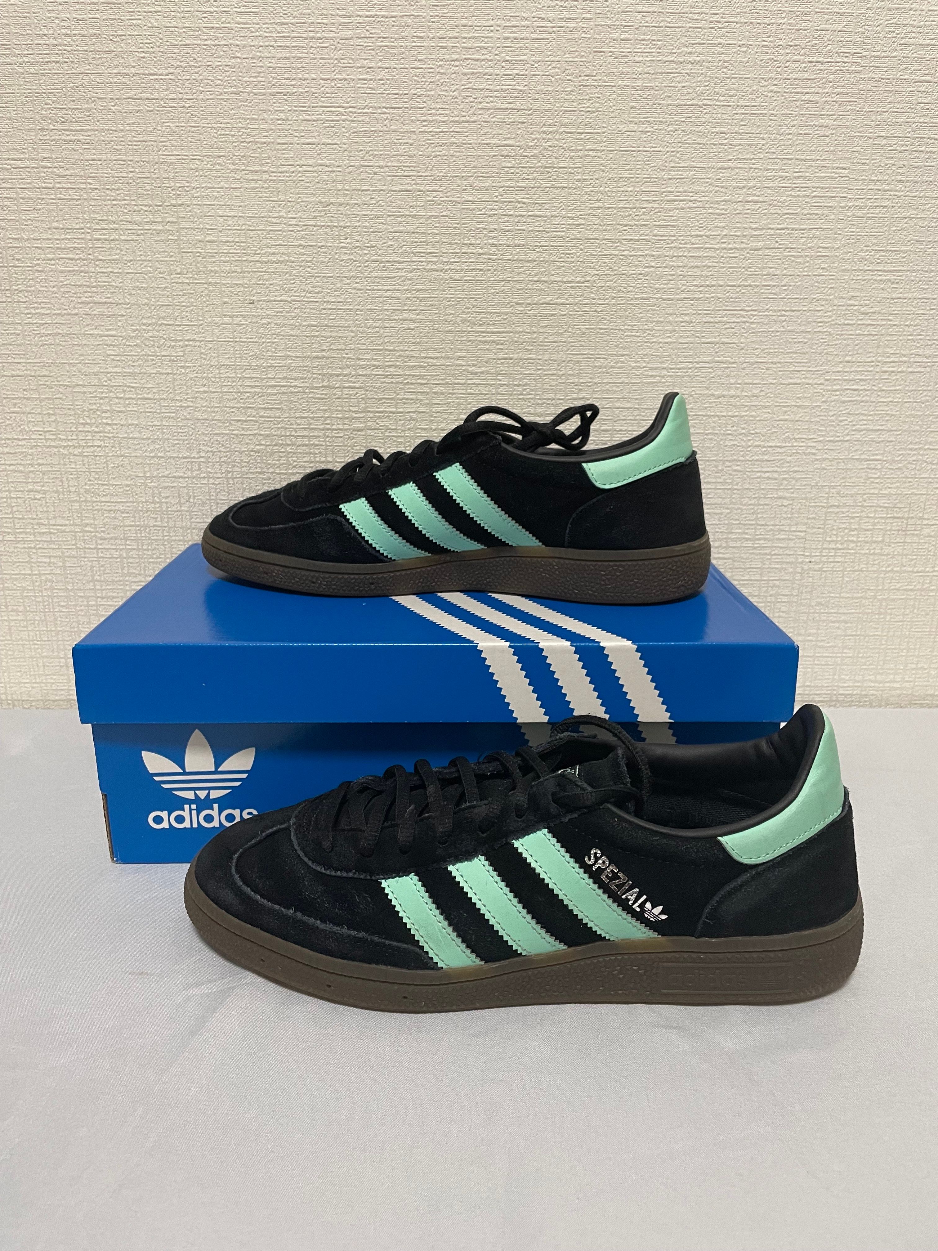 アディダス ハンドボール スペツィアル ""コアブラック/クリアミント/ガム"
