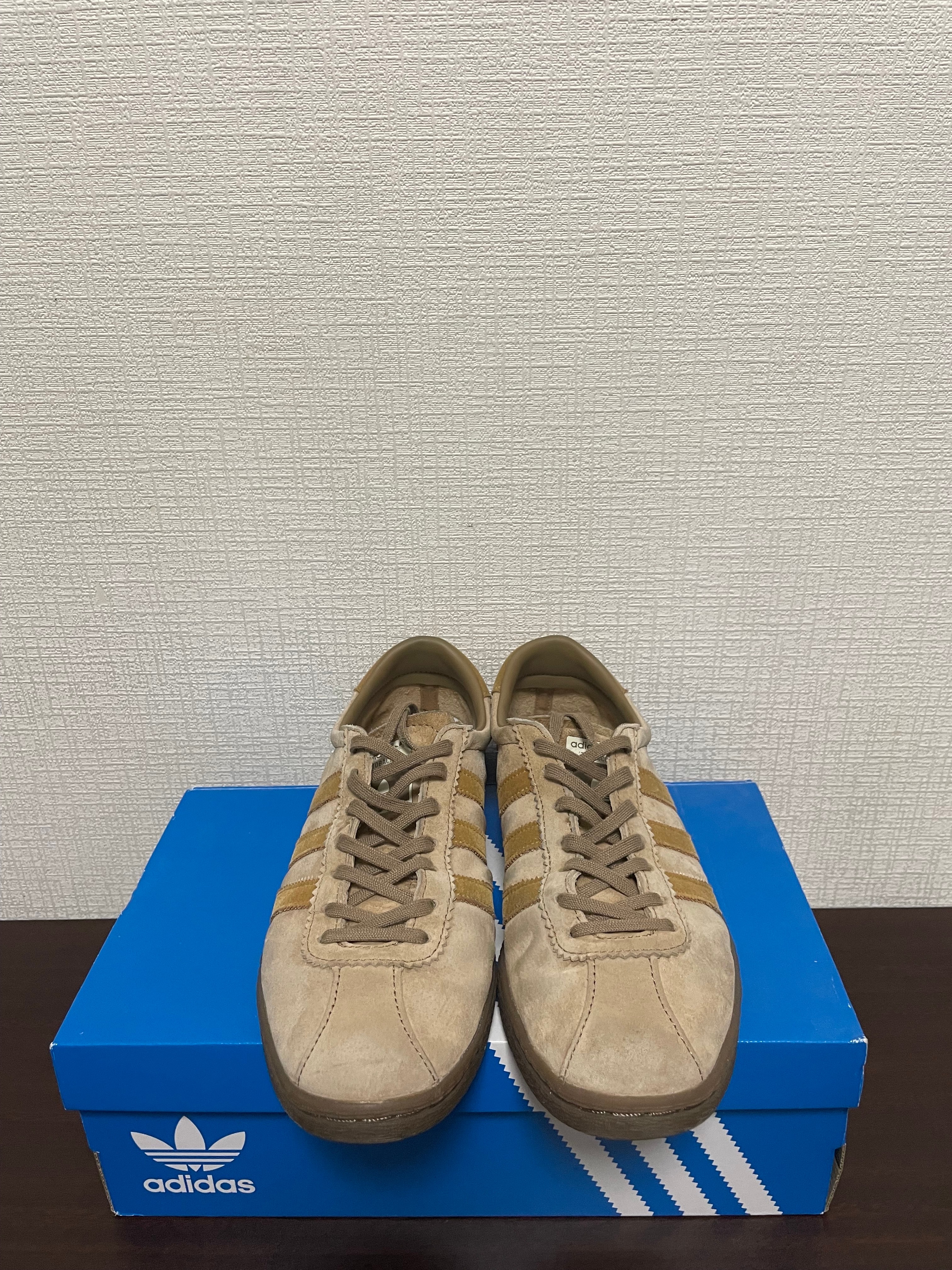 adidas Tobacco "Pantone/Mesa/Gum"