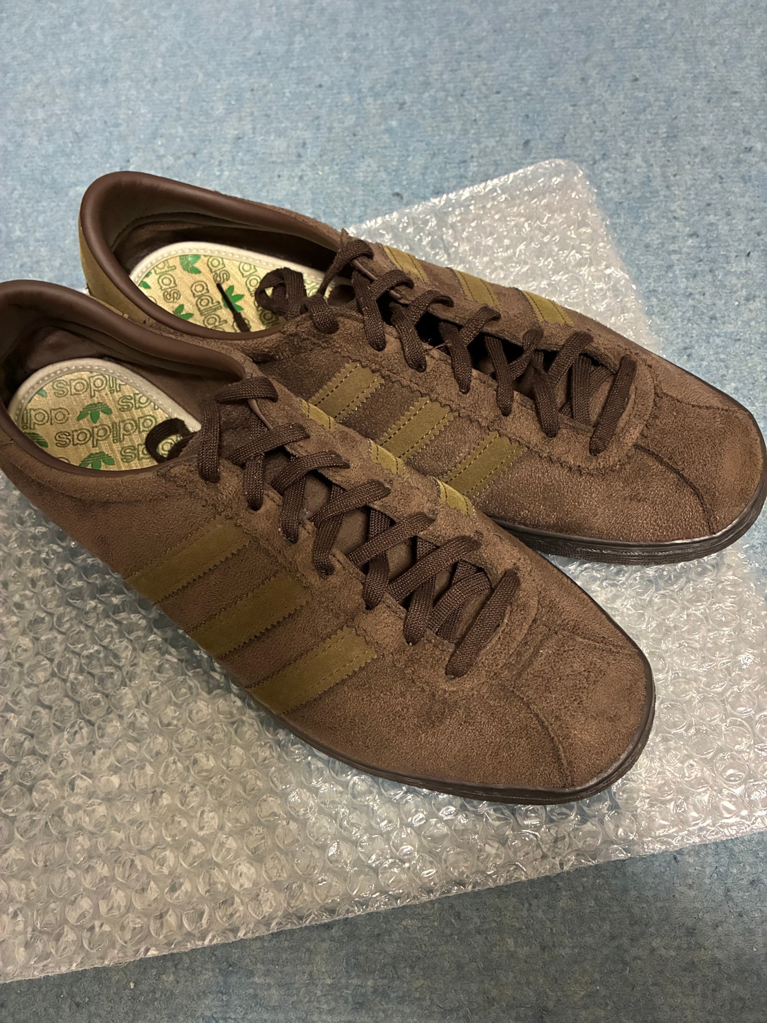 adidas Tobacco Gruen "Dark Brown"