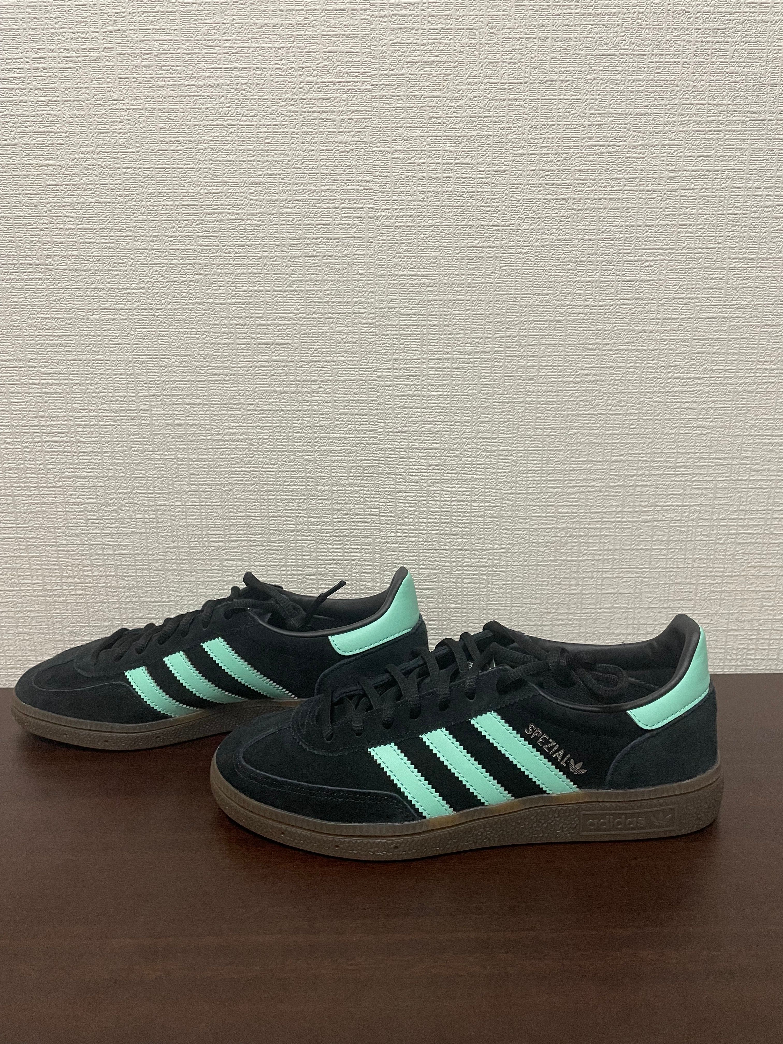 adidas Handball SPZL "Core Black/Clear Mint/Gum"
