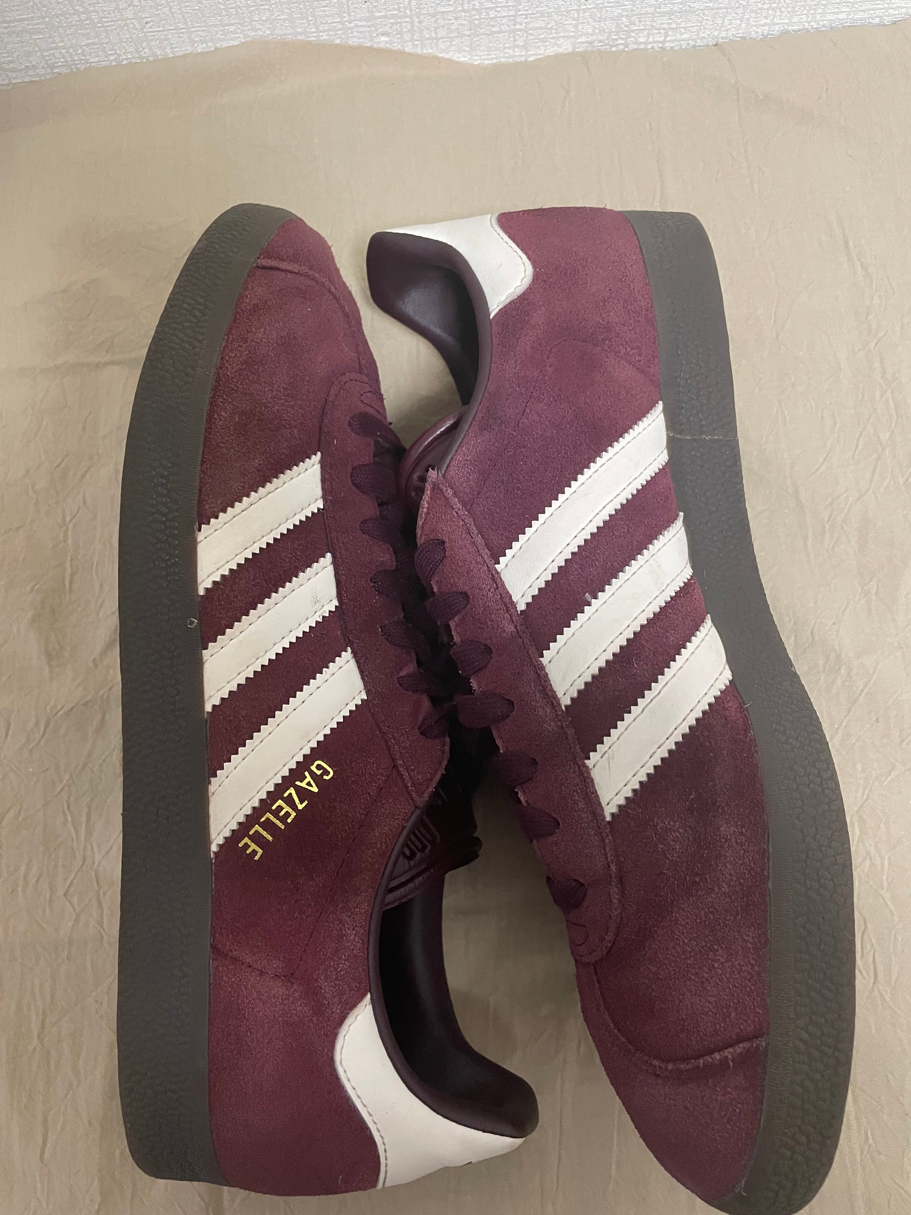 アディダス オリジナルス ガゼル "マルーン/チョークホワイト/ガム"