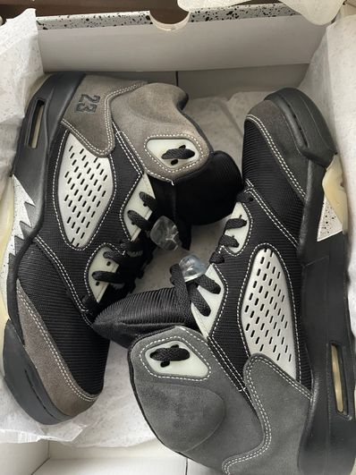 NIKE AIR JORDAN 5 "ANTHRACITE"