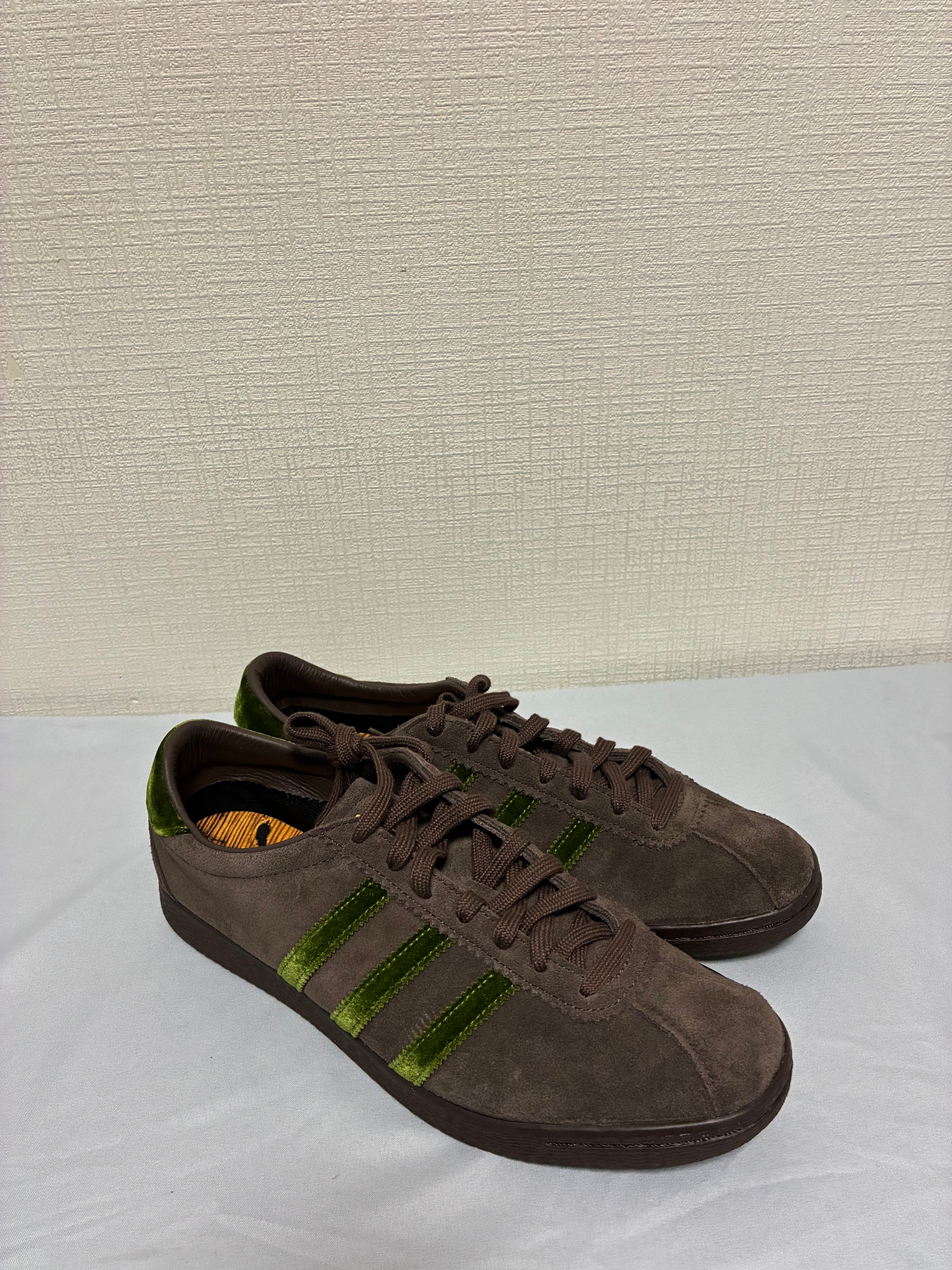 アトモス × アディダス タバコ "年輪"