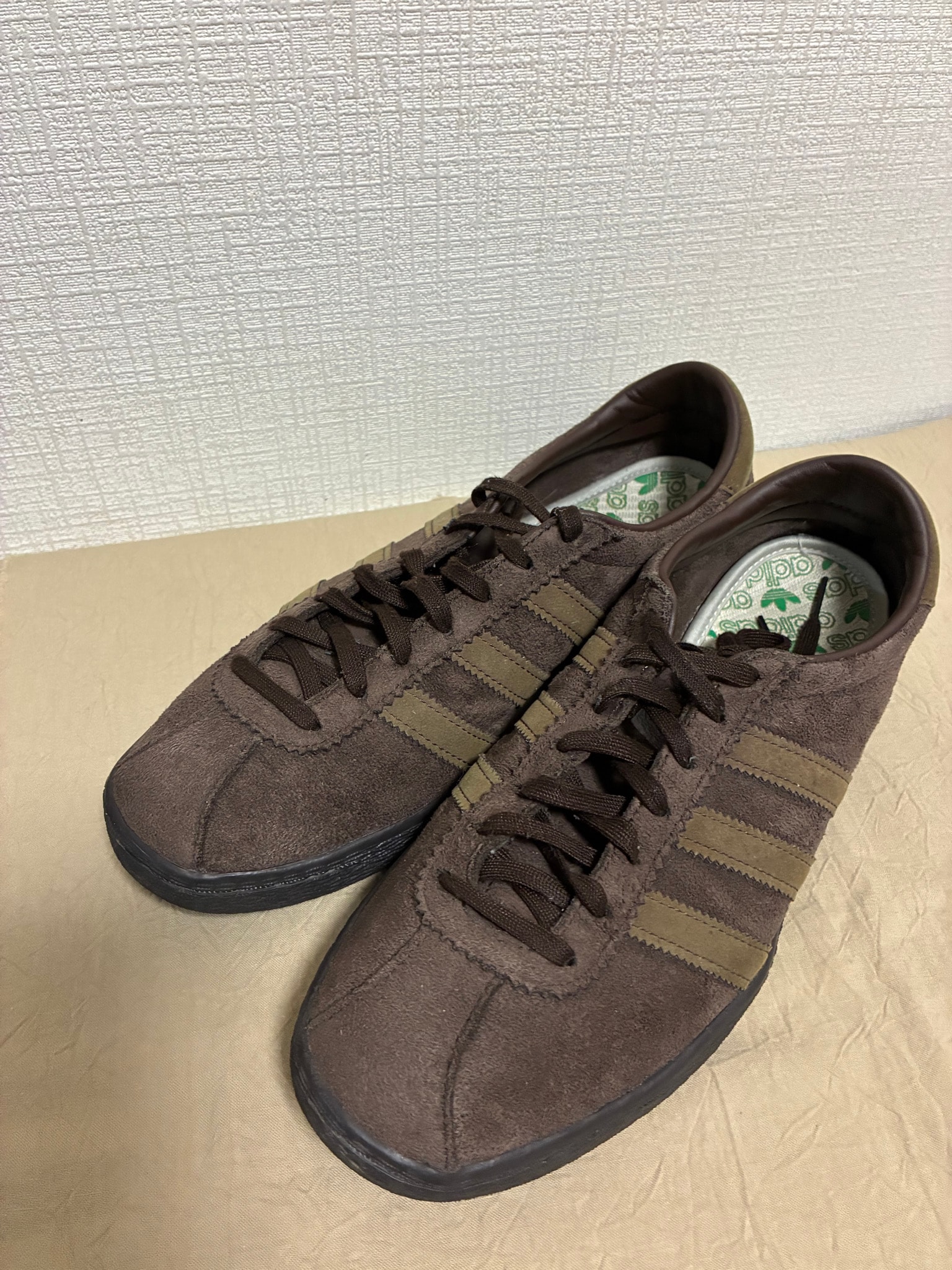adidas Tobacco Gruen "Dark Brown"