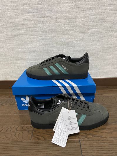 adidas Gazelle "Pantone/Core Black"