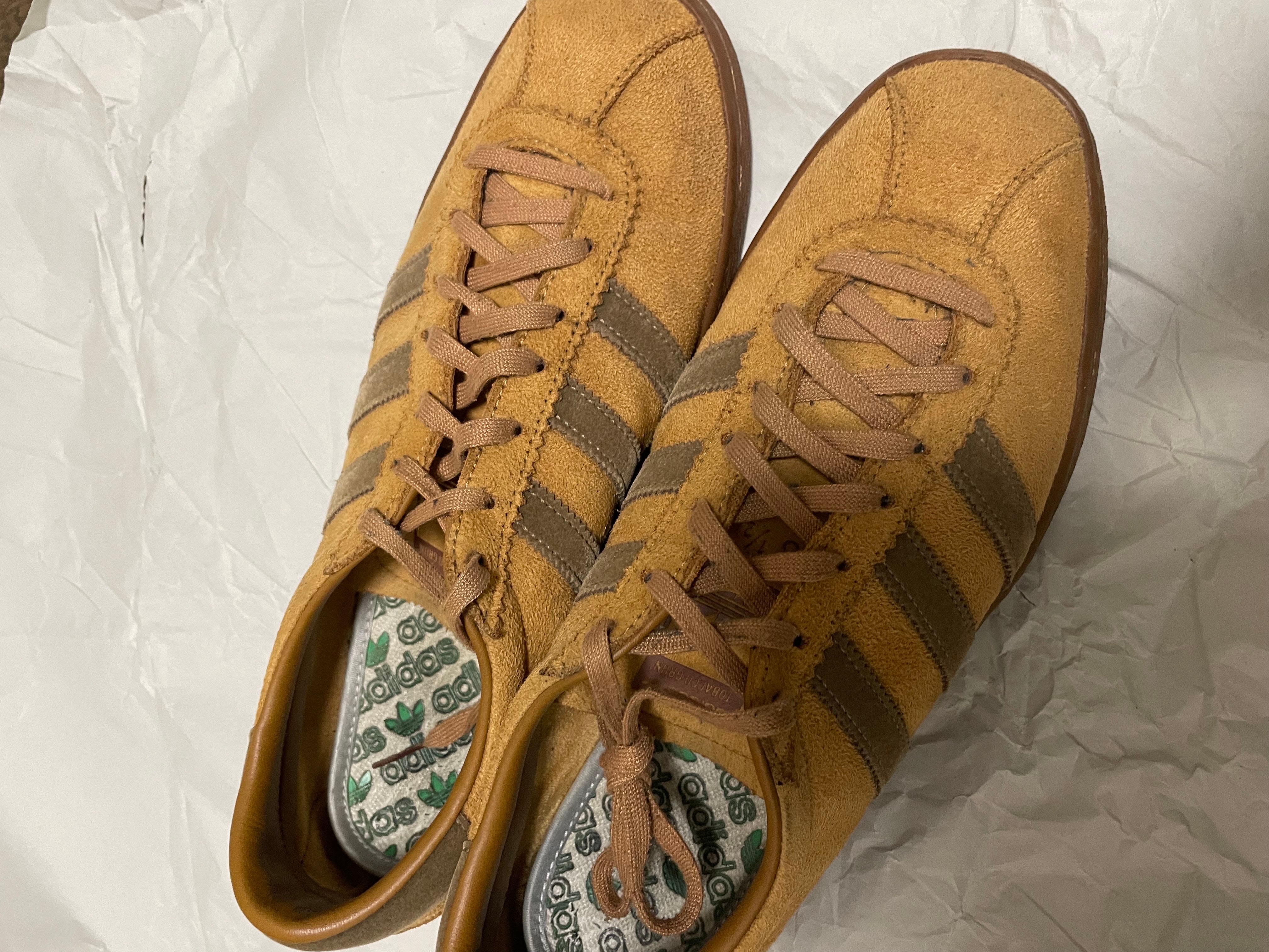 アディダス オリジナルス タバコ グルーエン "ワイルドブラウン"