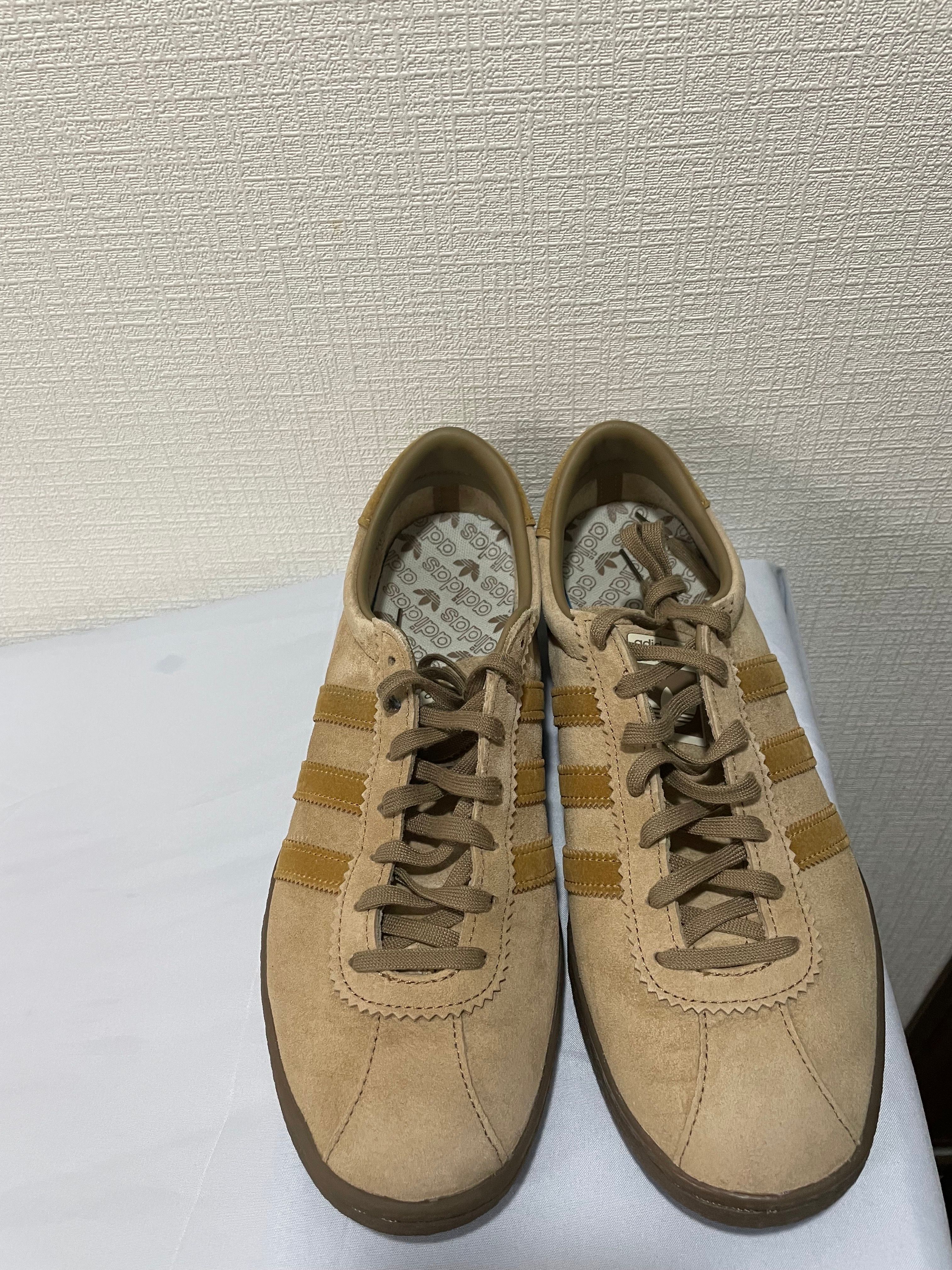 adidas Tobacco "Pantone/Mesa/Gum"