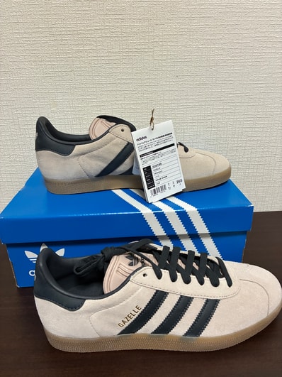 adidas Gazelle "Wonder Taupe/Night Indigo/Gum"